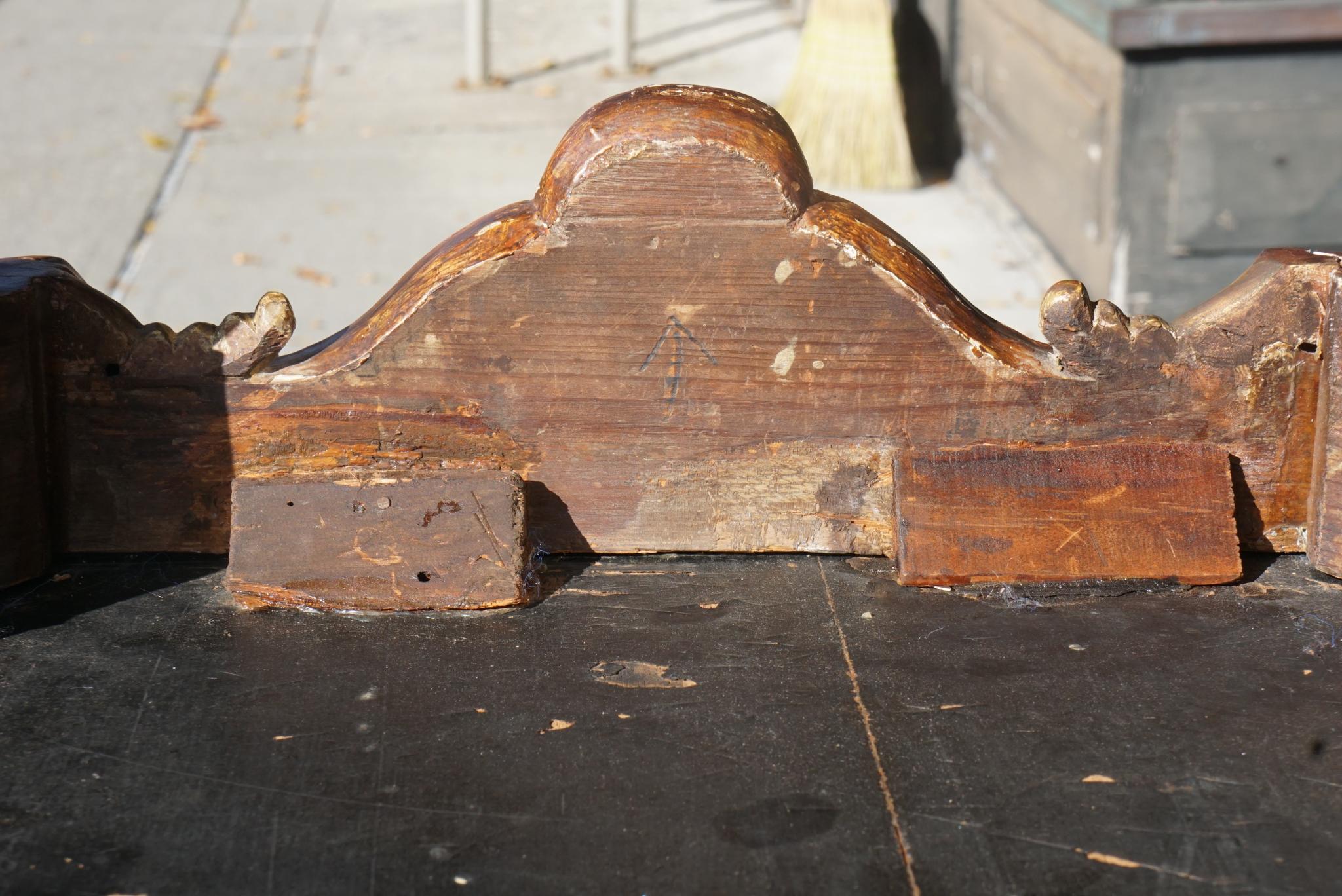 Period Baroque Painted and Gilt Italian Table From the Estate of Cynthia Phipps For Sale 12