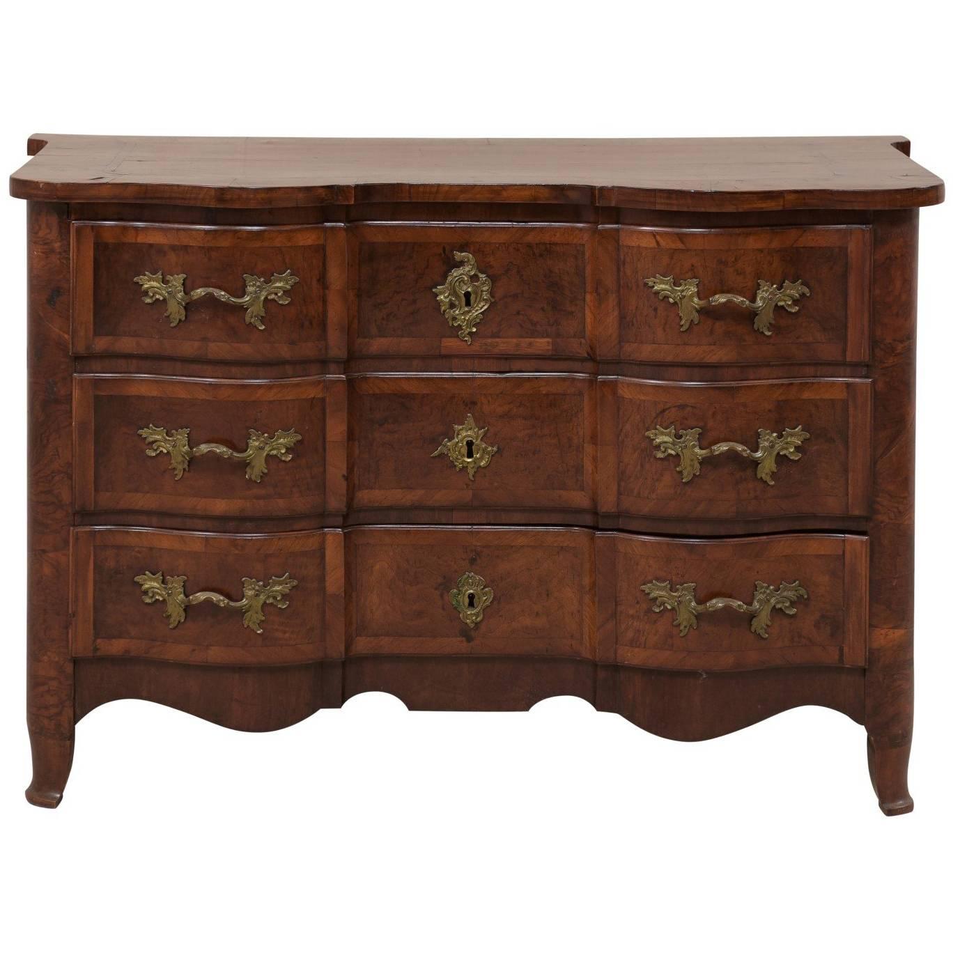 Period Baroque Swedish Wood Chest with Serpentine Front, circa 1725 For Sale