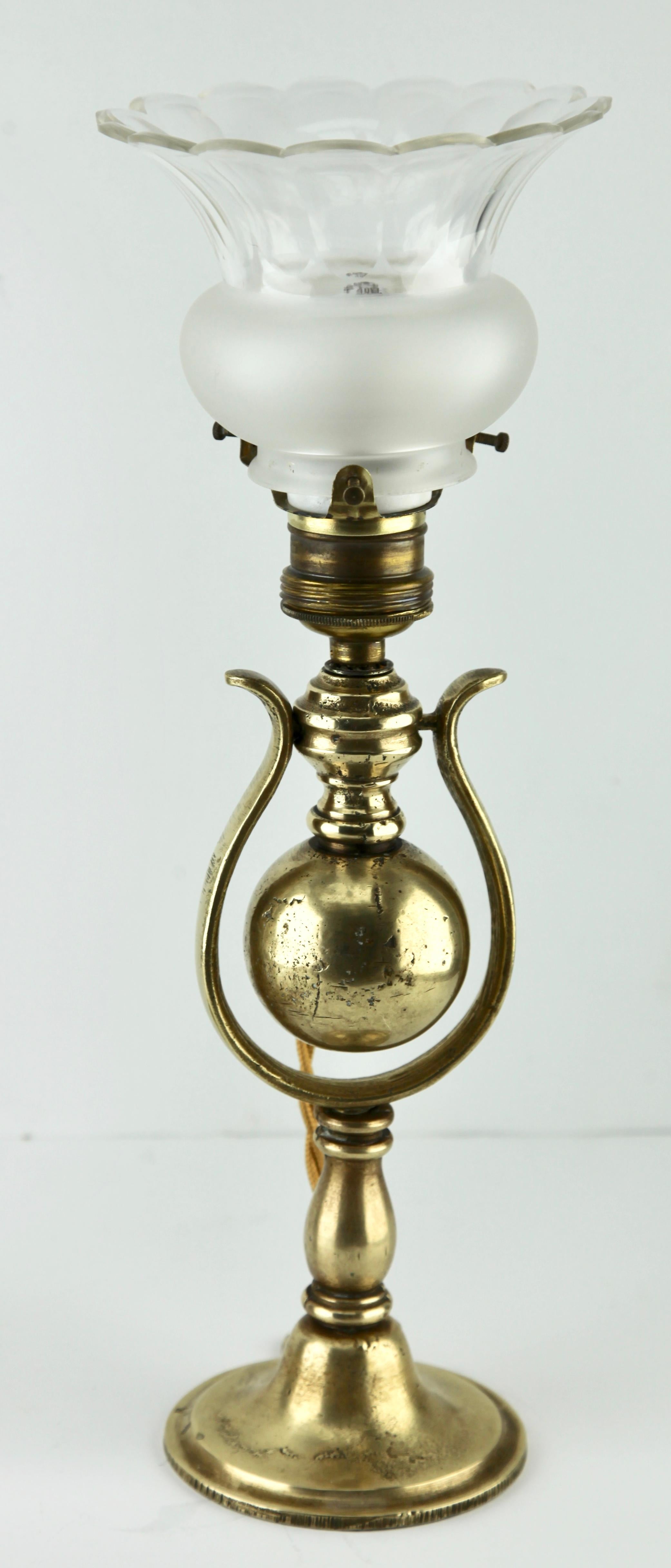 Early 20th Century Period Brass Ship's Wall Lamp with Weighted Gimble and Milk-Glass Lampshade