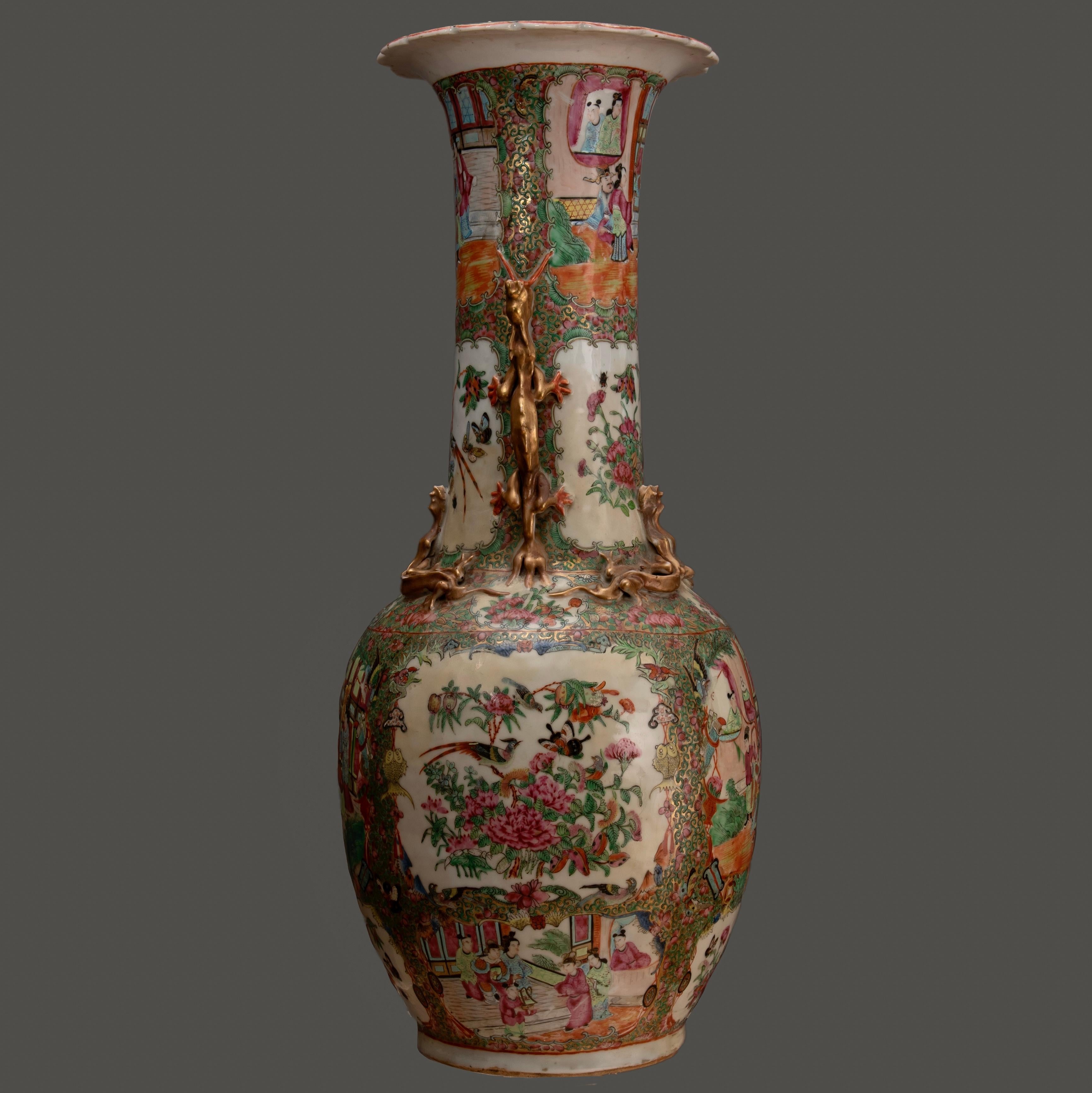 Period Chinese Canton 'Famille Rose' Porcelain Vase 5