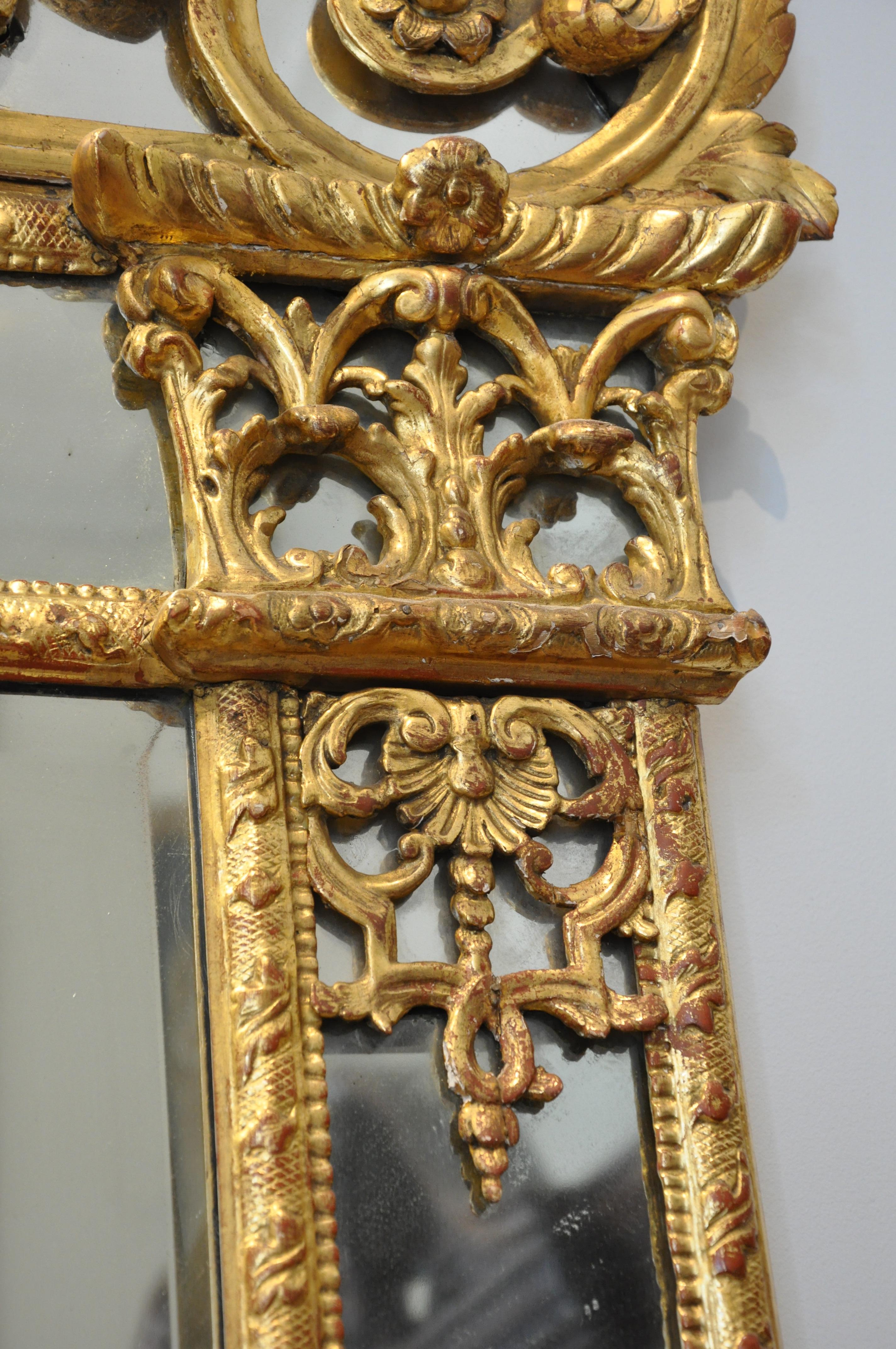 Period Early 18th Century French Regence Gilt Mirror In Good Condition In Essex, MA