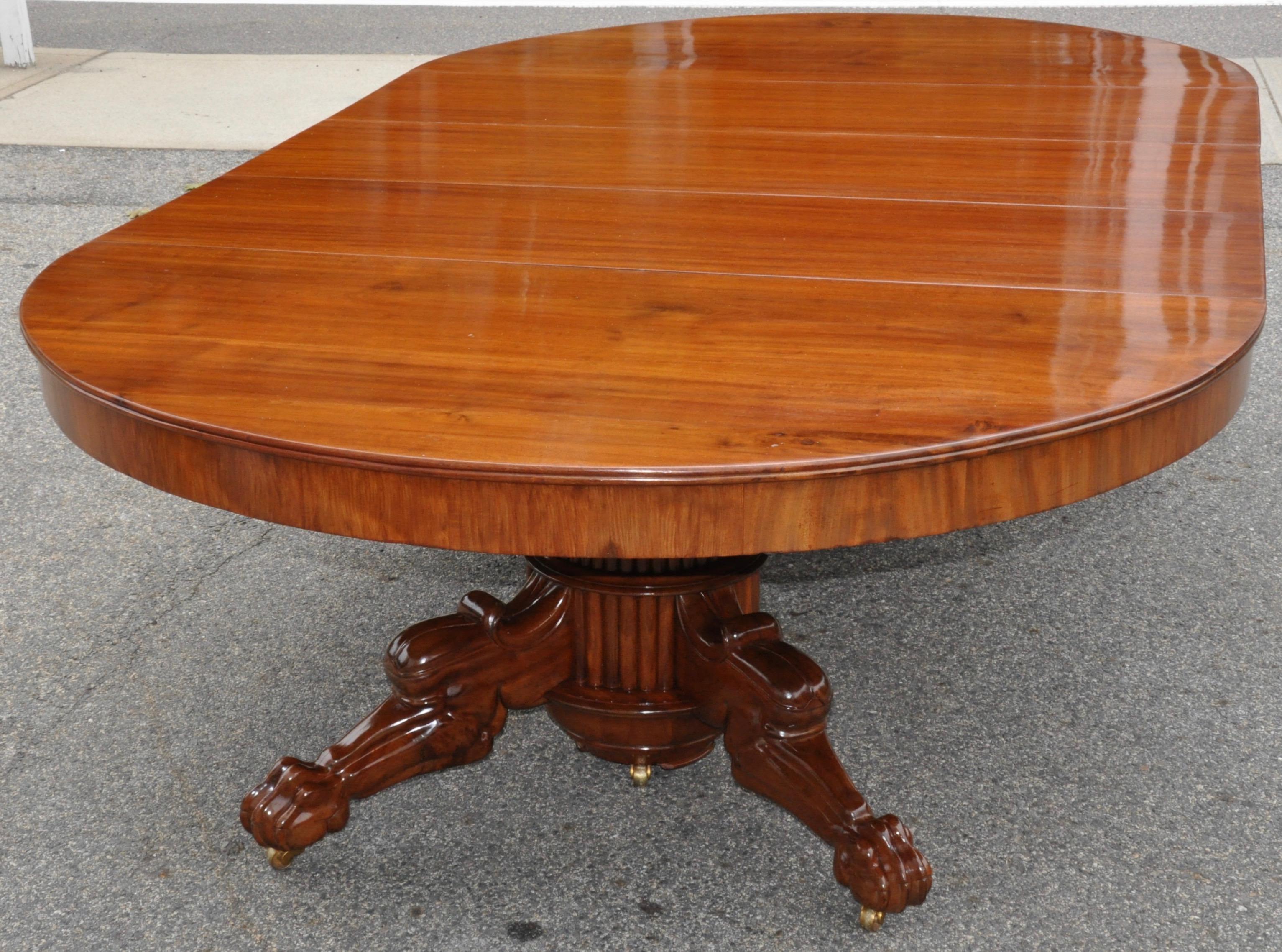 Period Early 19th Century Neoclassical Walnut Round Expanding Dining Table 1