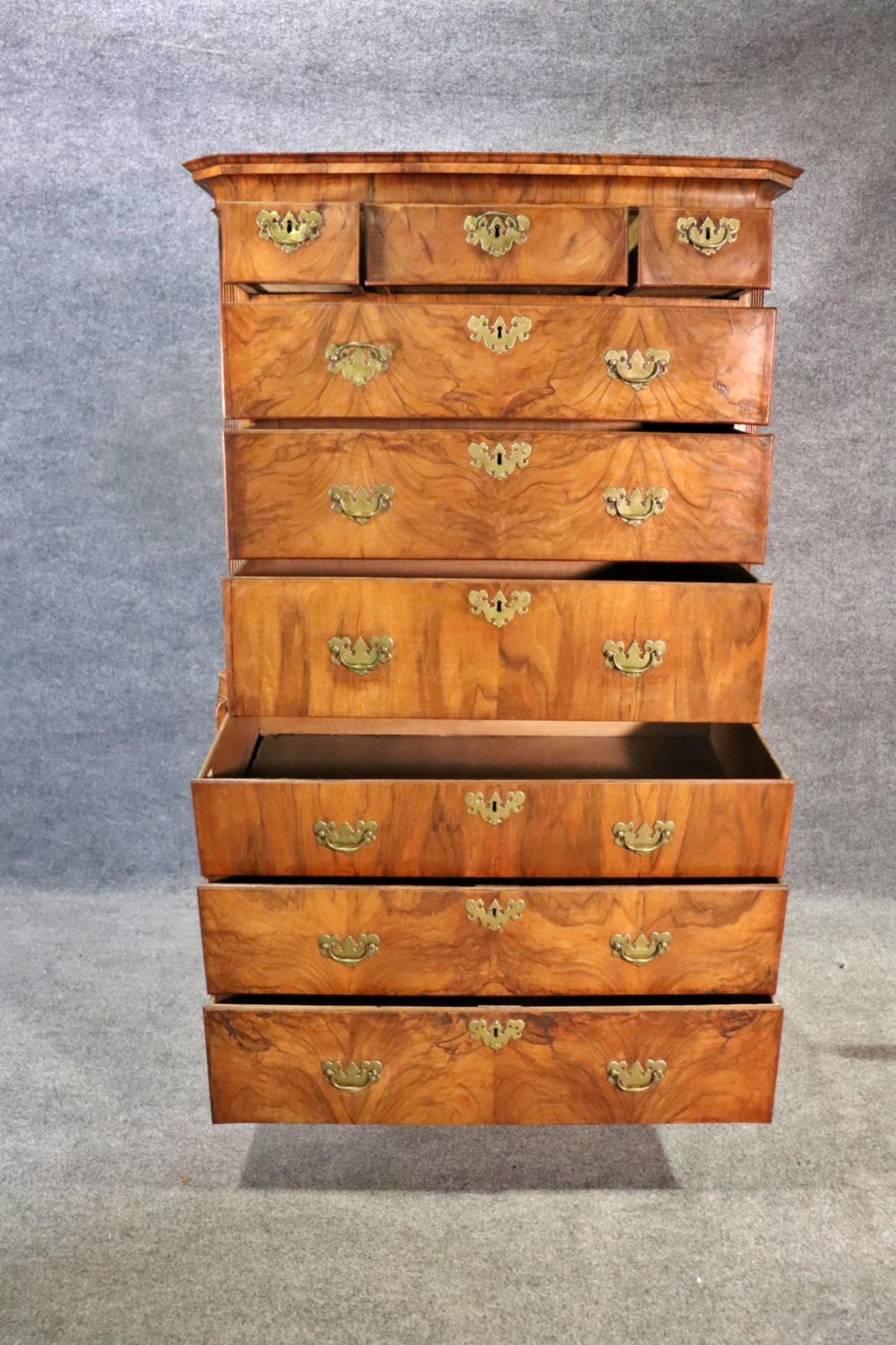 18th Century Period English 1780s Georgian Burled Walnut Chest on Chest
