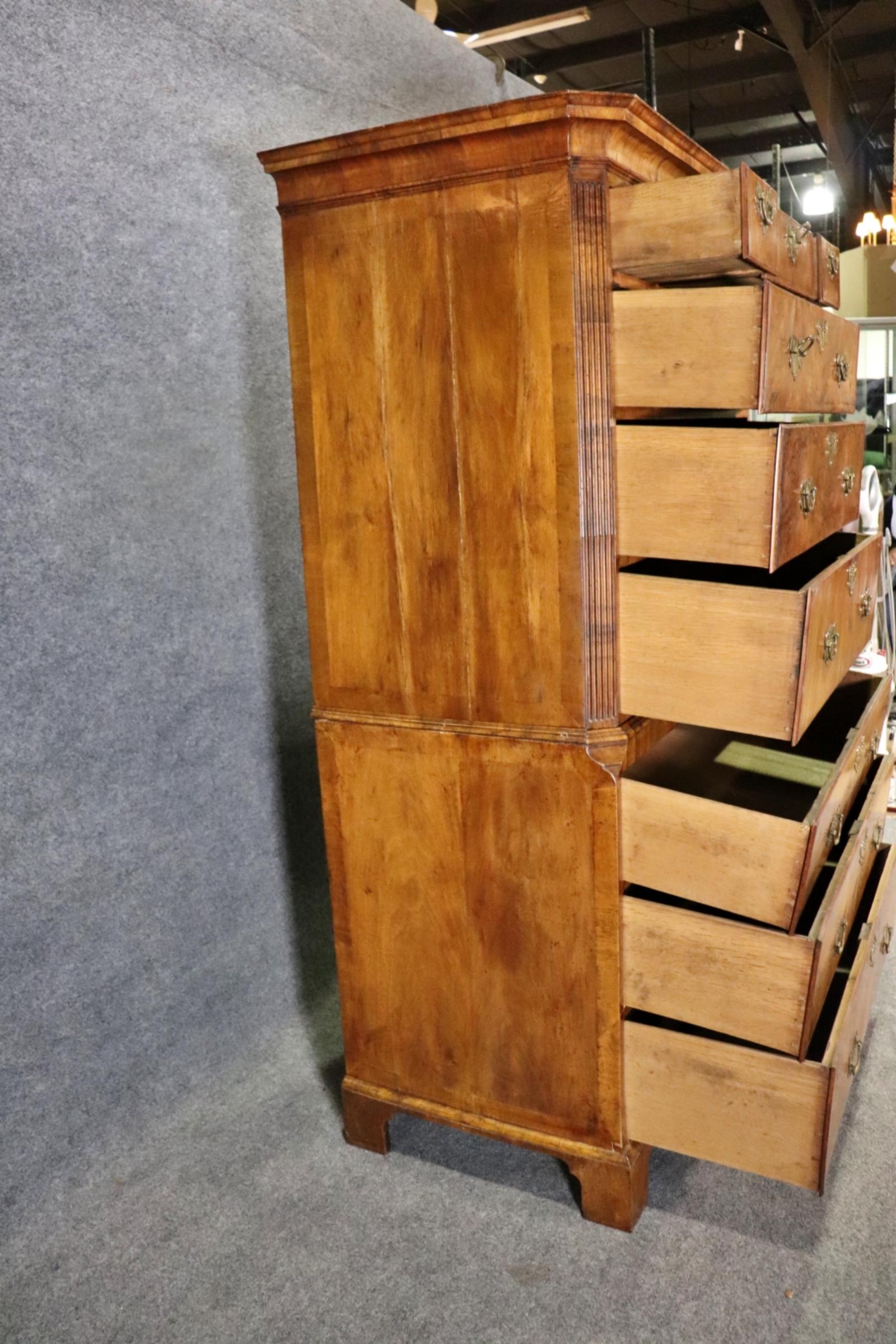 Period English 1780s Georgian Burled Walnut Chest on Chest 4