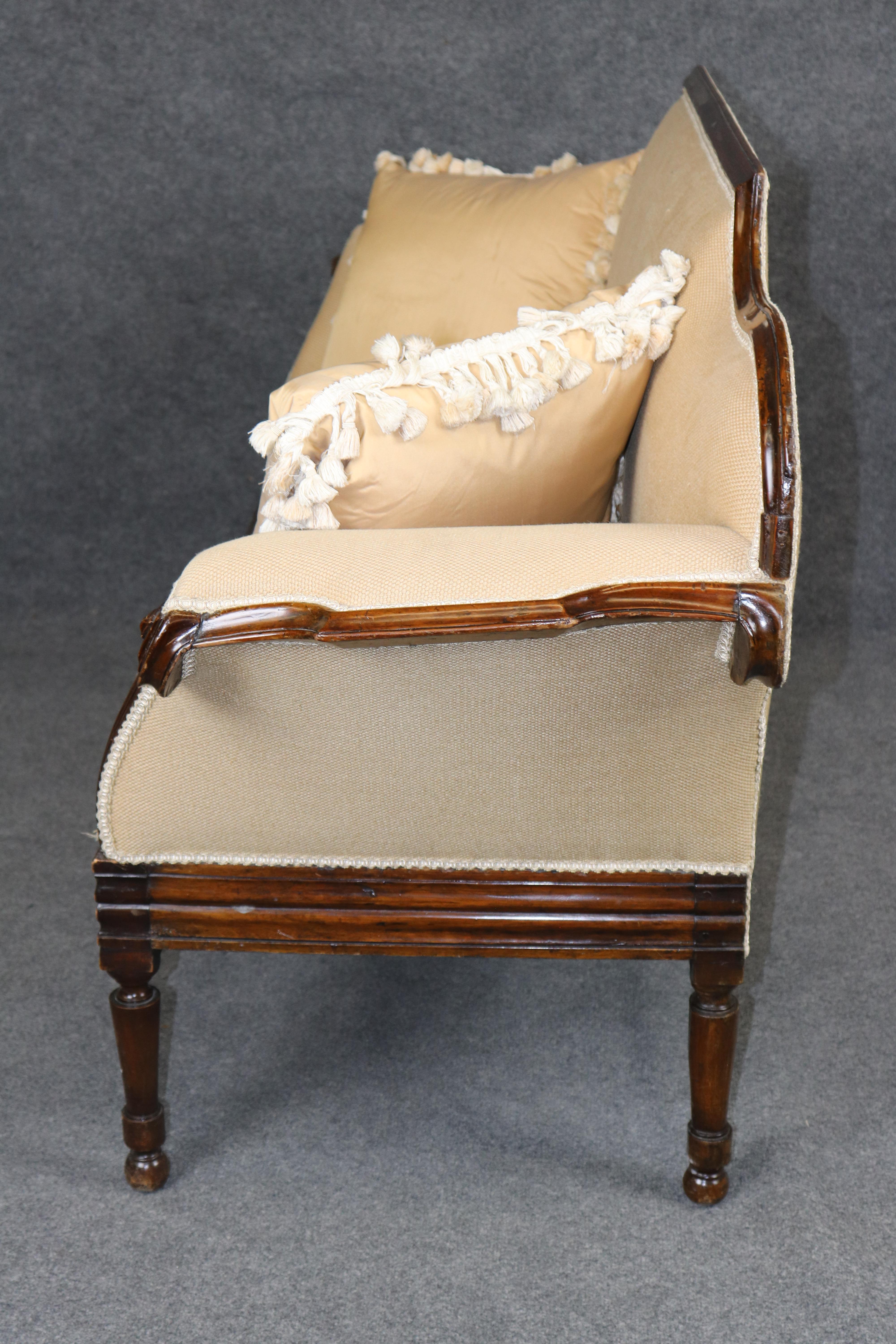 Divano Regency in mogano del periodo inglese 1790-1820 In condizioni buone in vendita a Swedesboro, NJ