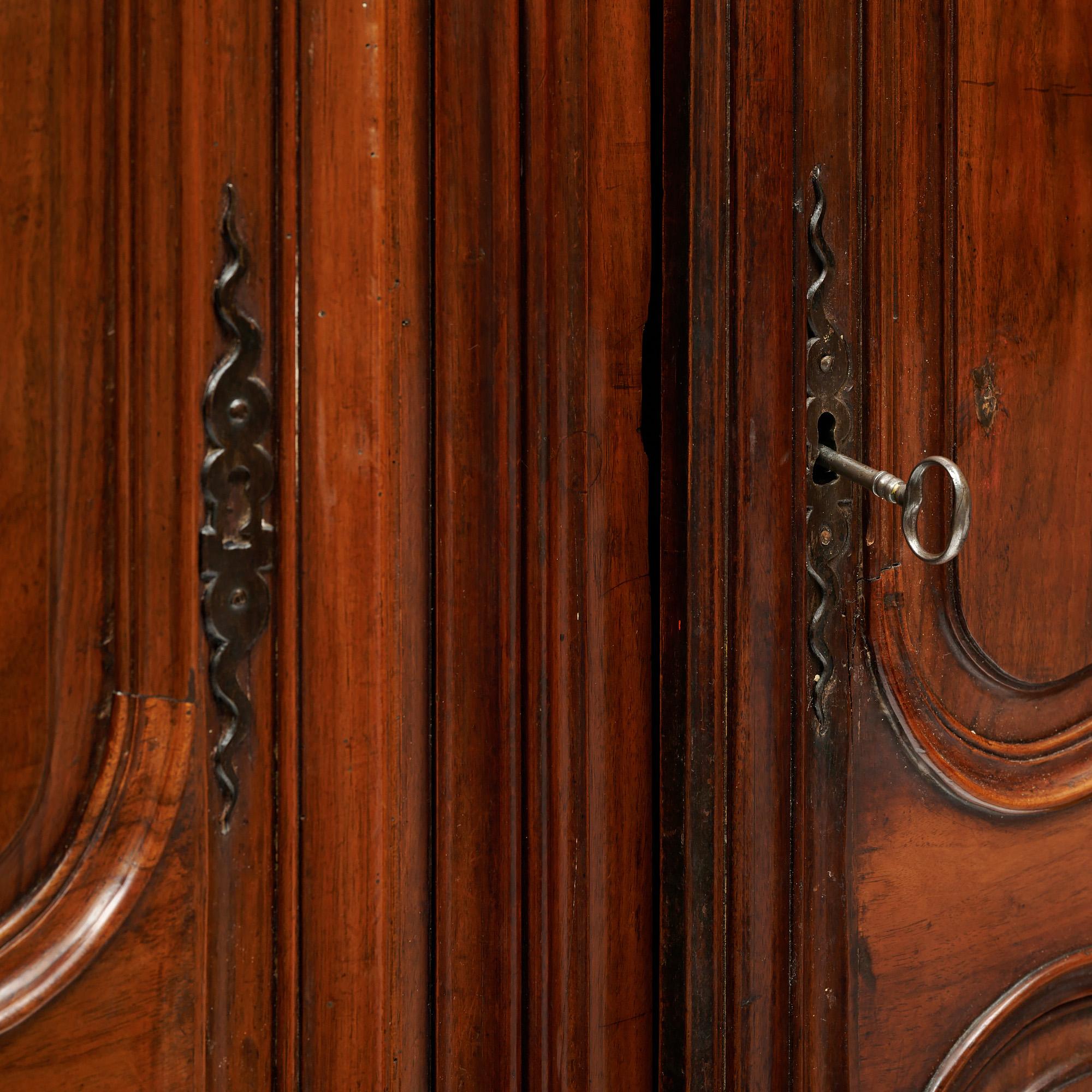 Late 18th Century Period French Antique Louis XV Armoire For Sale