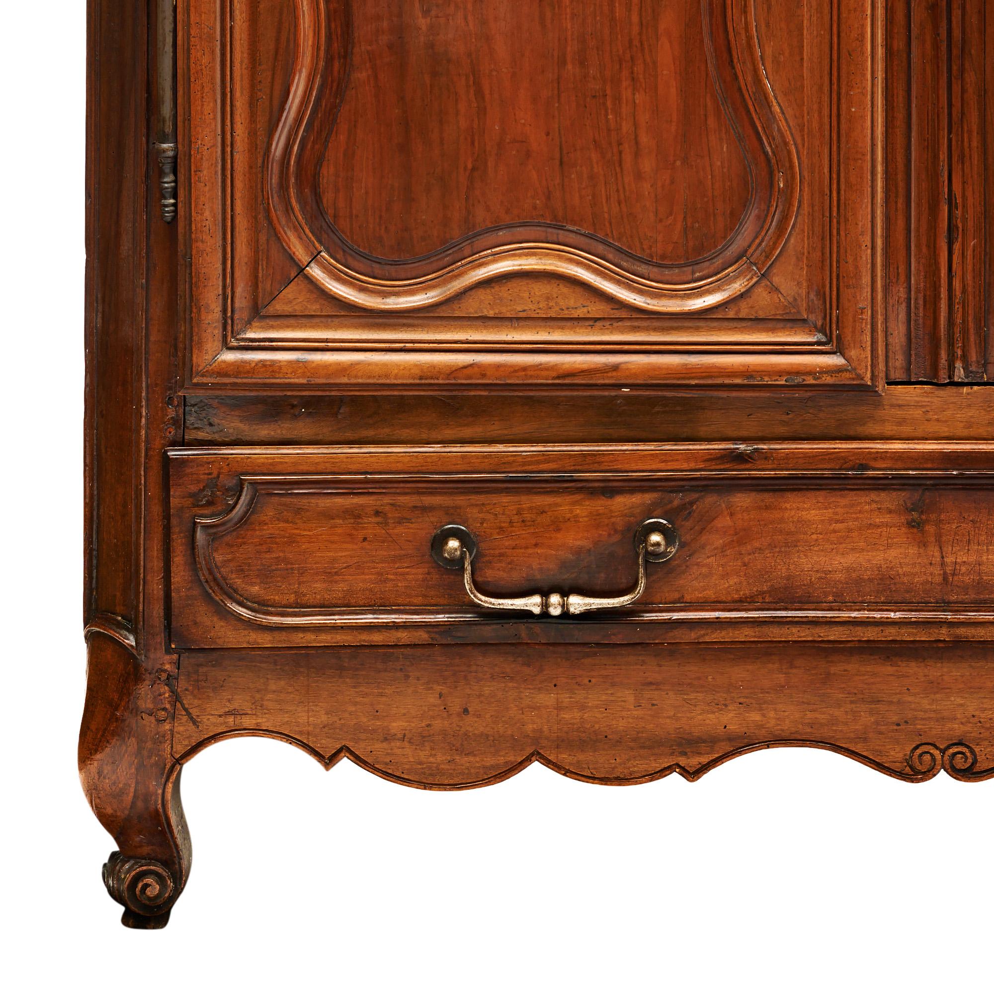 Period French Antique Louis XV Armoire For Sale 1