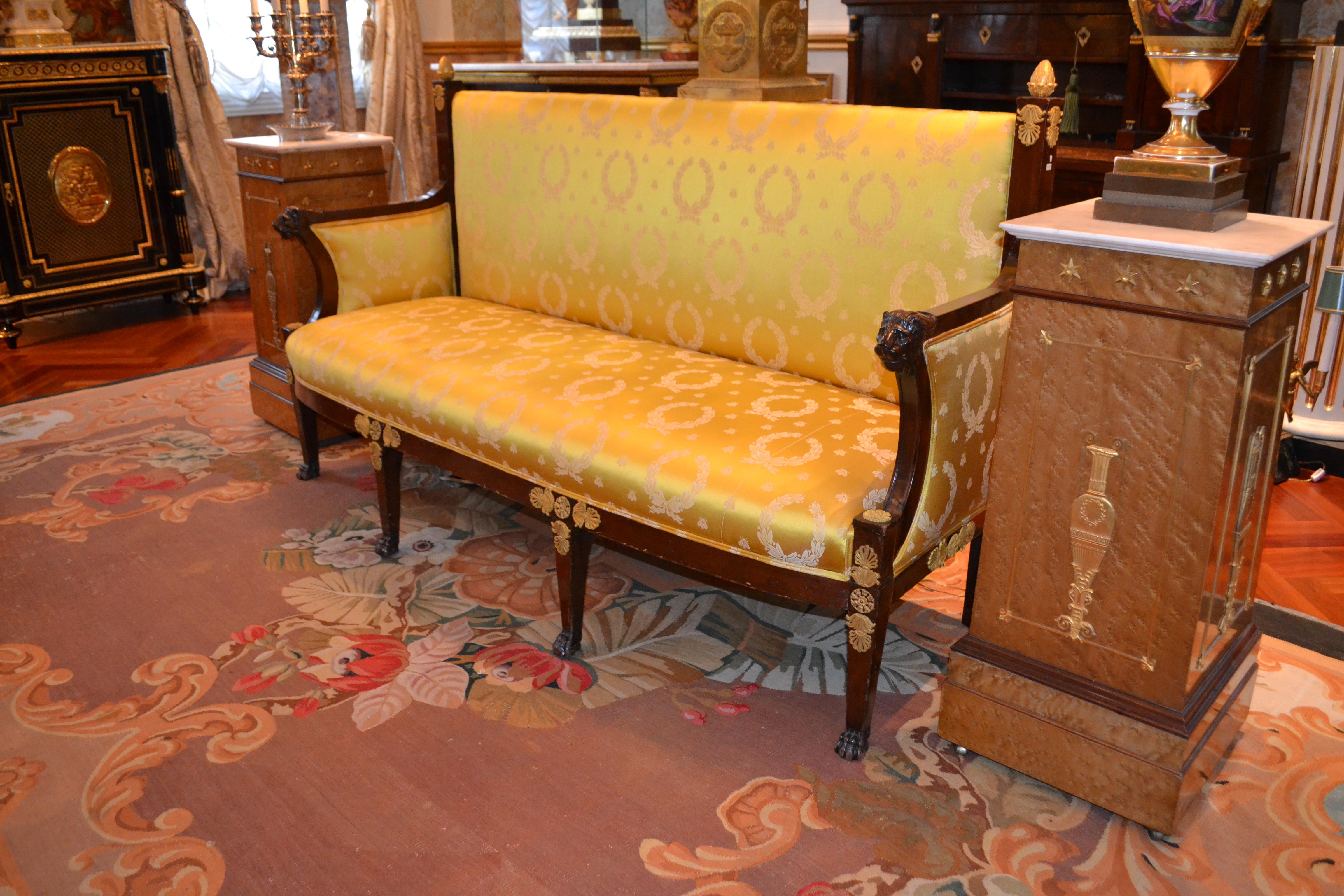Period French Directoire Mahogany Cannape in Gold Empire Silk Fabric For Sale 2