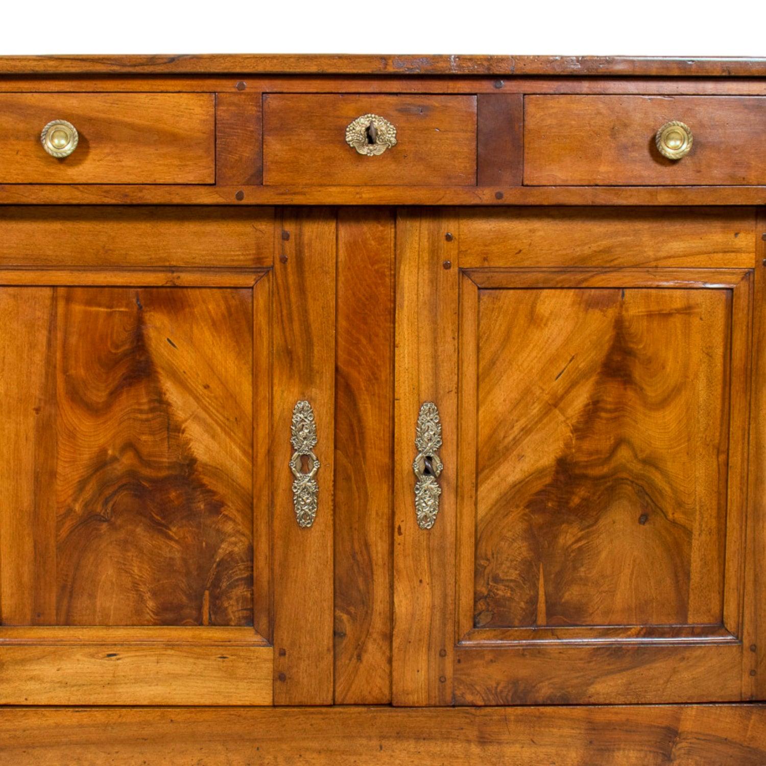XIX secolo Buffet impero francese d'epoca di Bordeaux in vendita