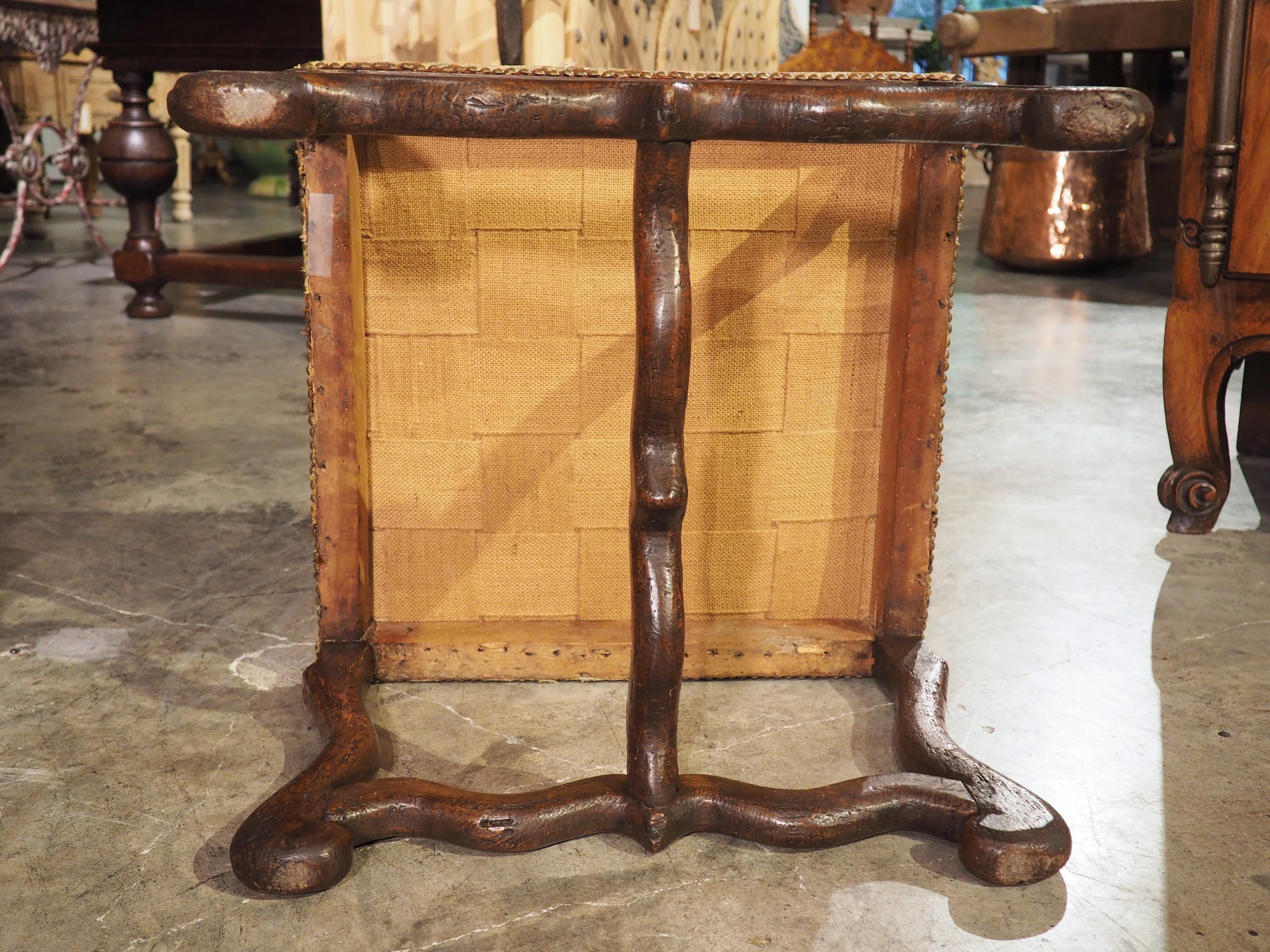 Period French Louis XIV Walnut Wood and Tapestry Os de Mouton Tabouret 3
