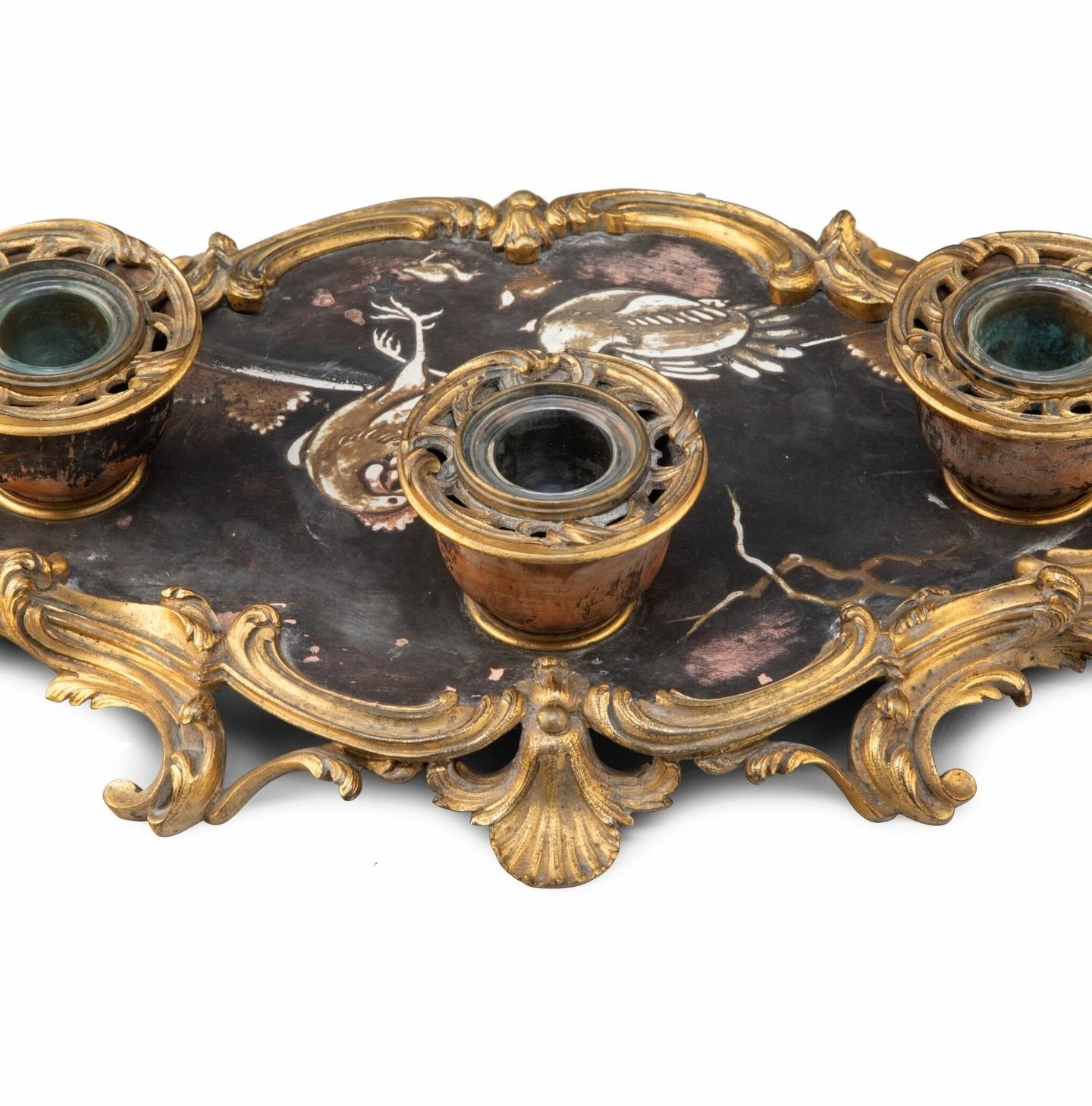 Period French Louis XV Ormolu Mounted Japanese Lacquer Chinoiserie Inkwell Tray For Sale 3
