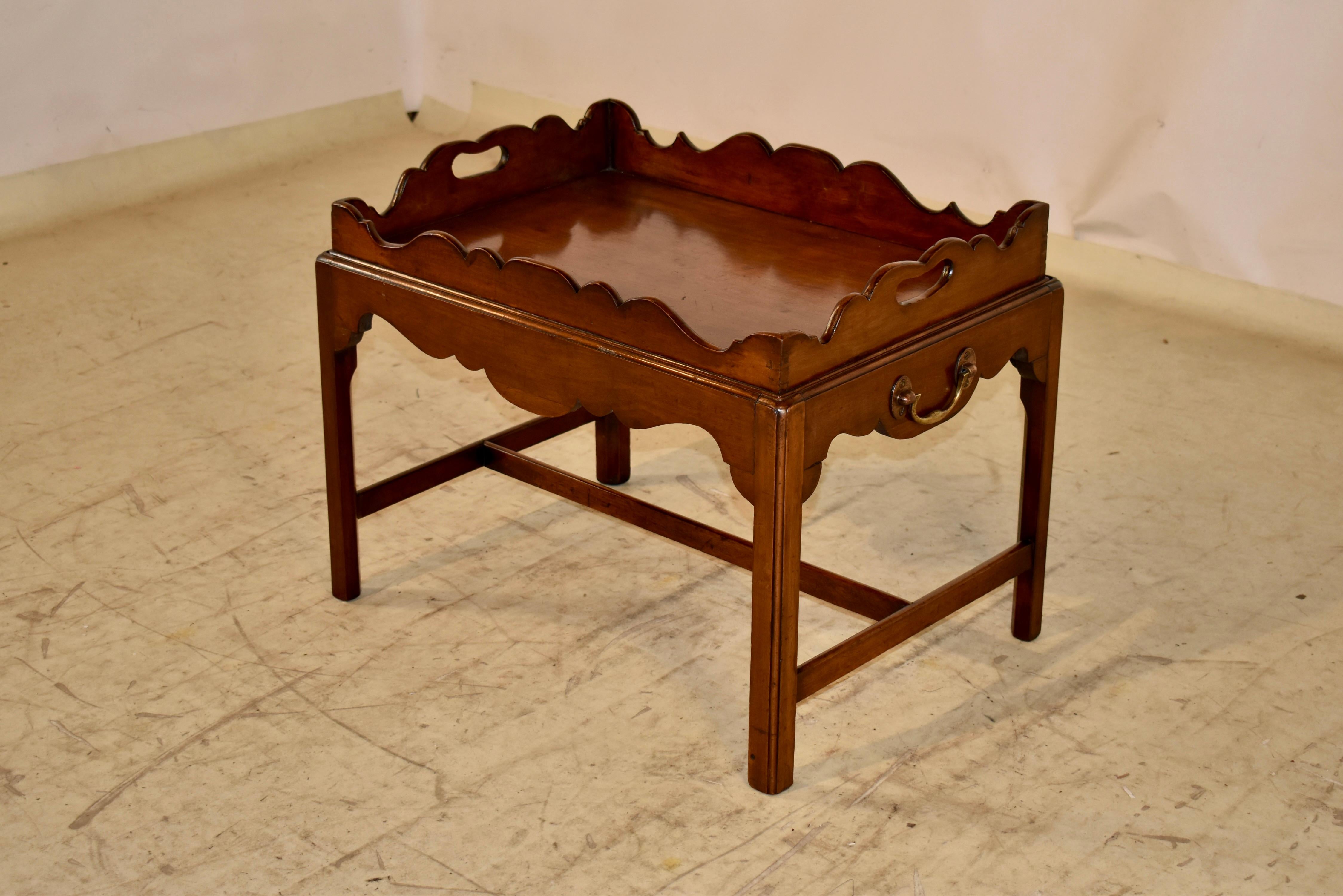Fino al XVIII secolo Vassoio in mogano d'epoca Giorgio III su supporto, 1760-1780 ca. in vendita