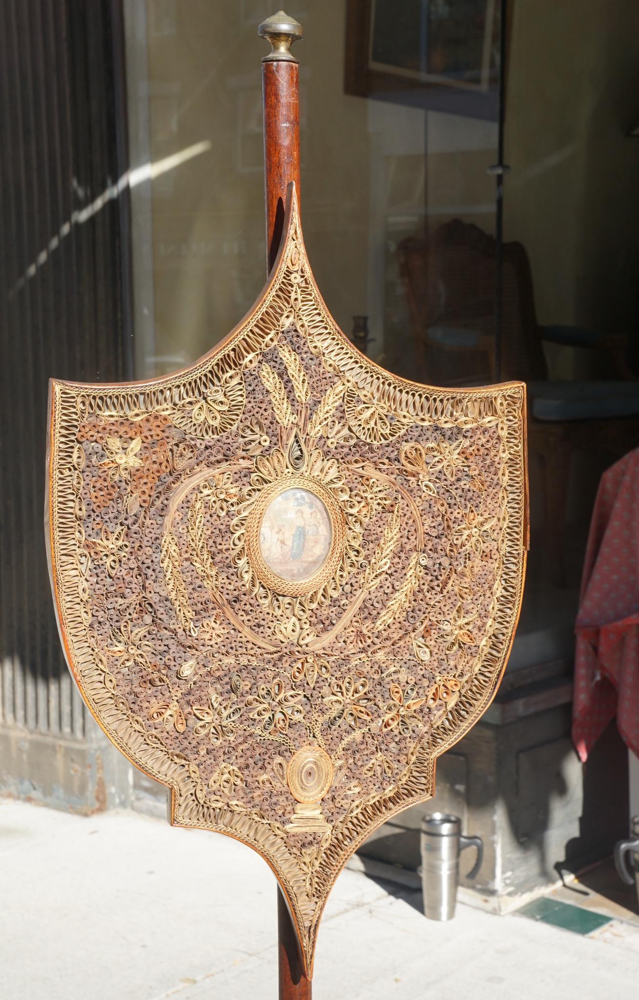 English Period George III Quilled Gilded Paper Pole Fire Screen For Sale