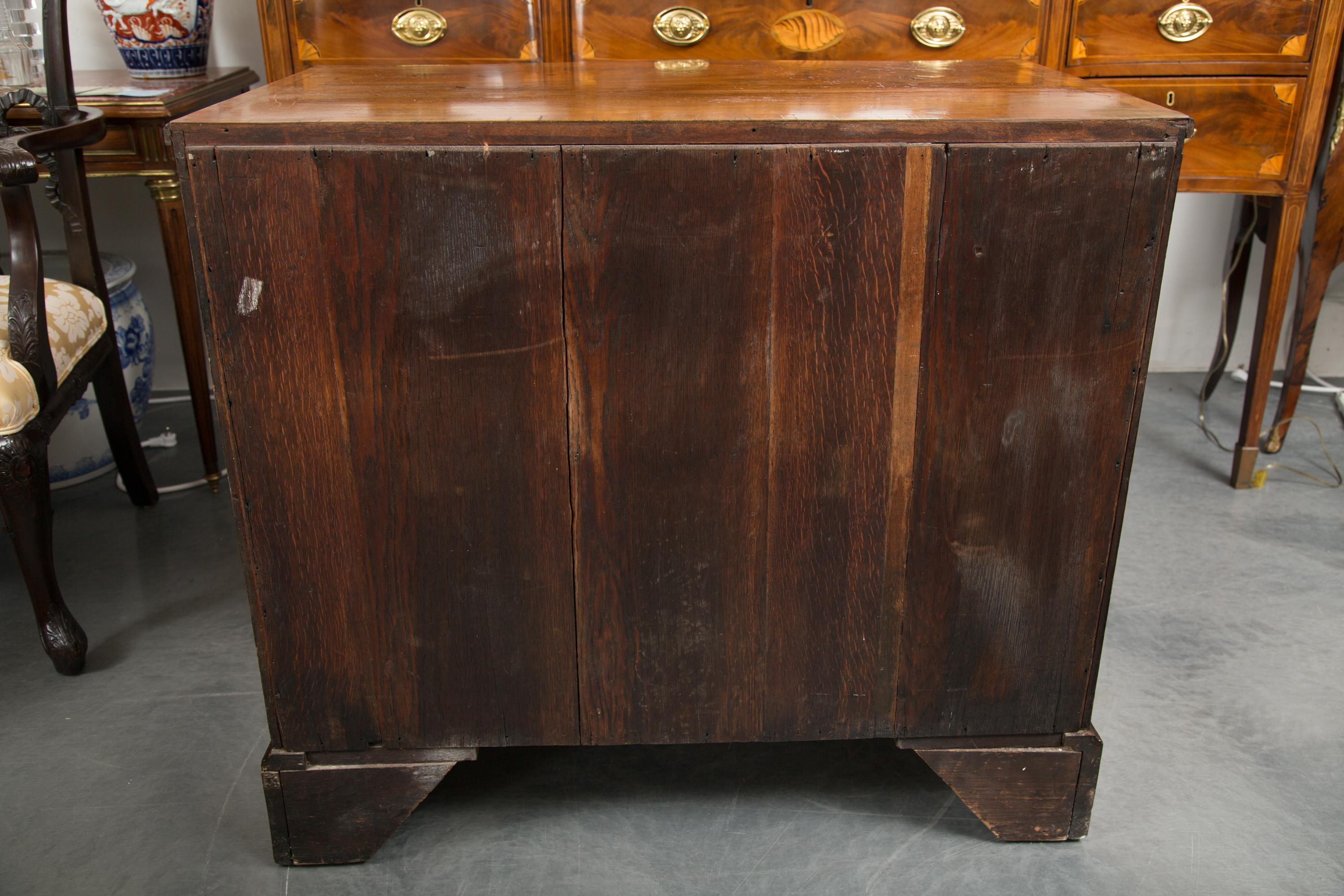 English Period George III Serpentine Chest of Drawers