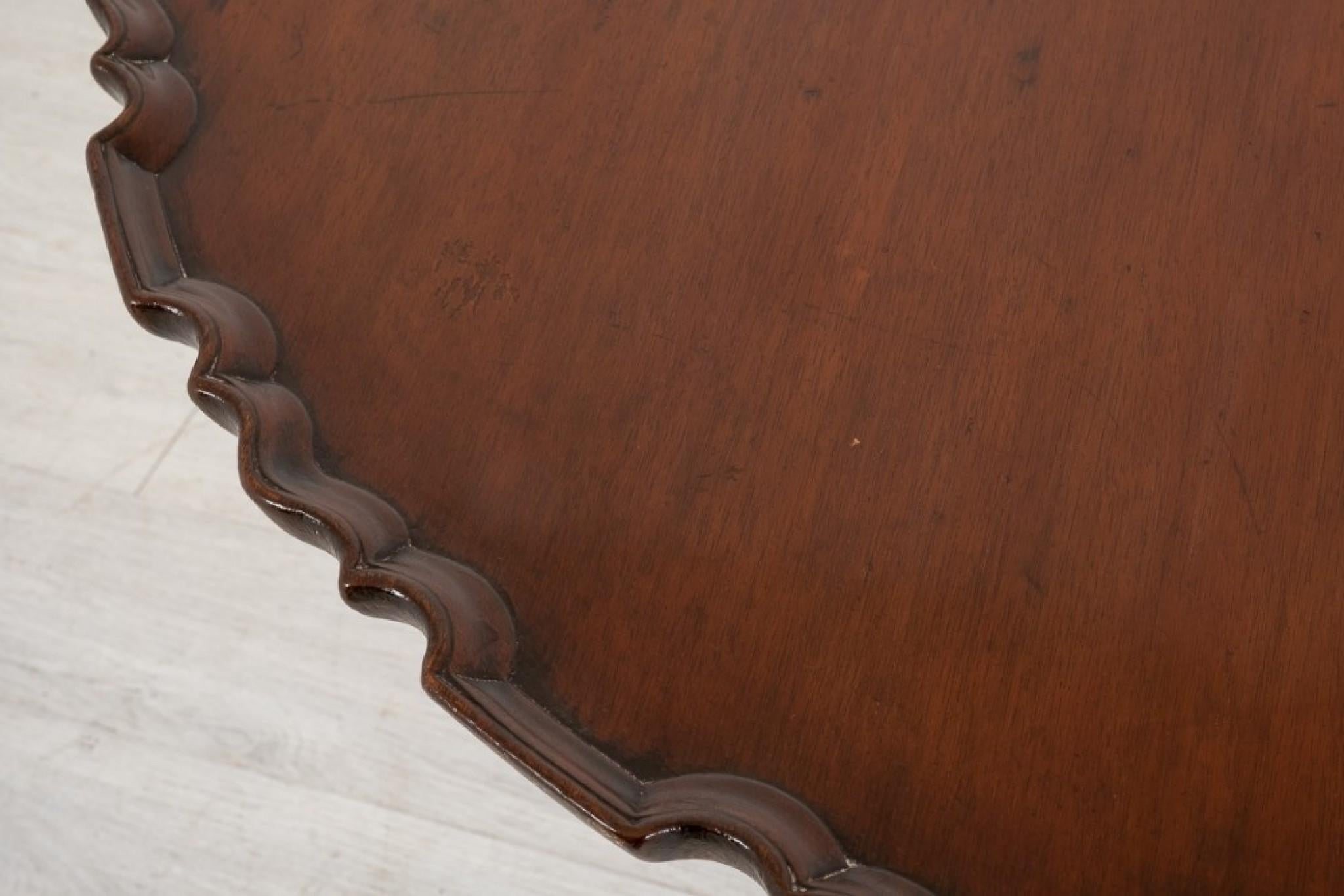 Acajou Table basse géorgienne d'époque en acajou en vente