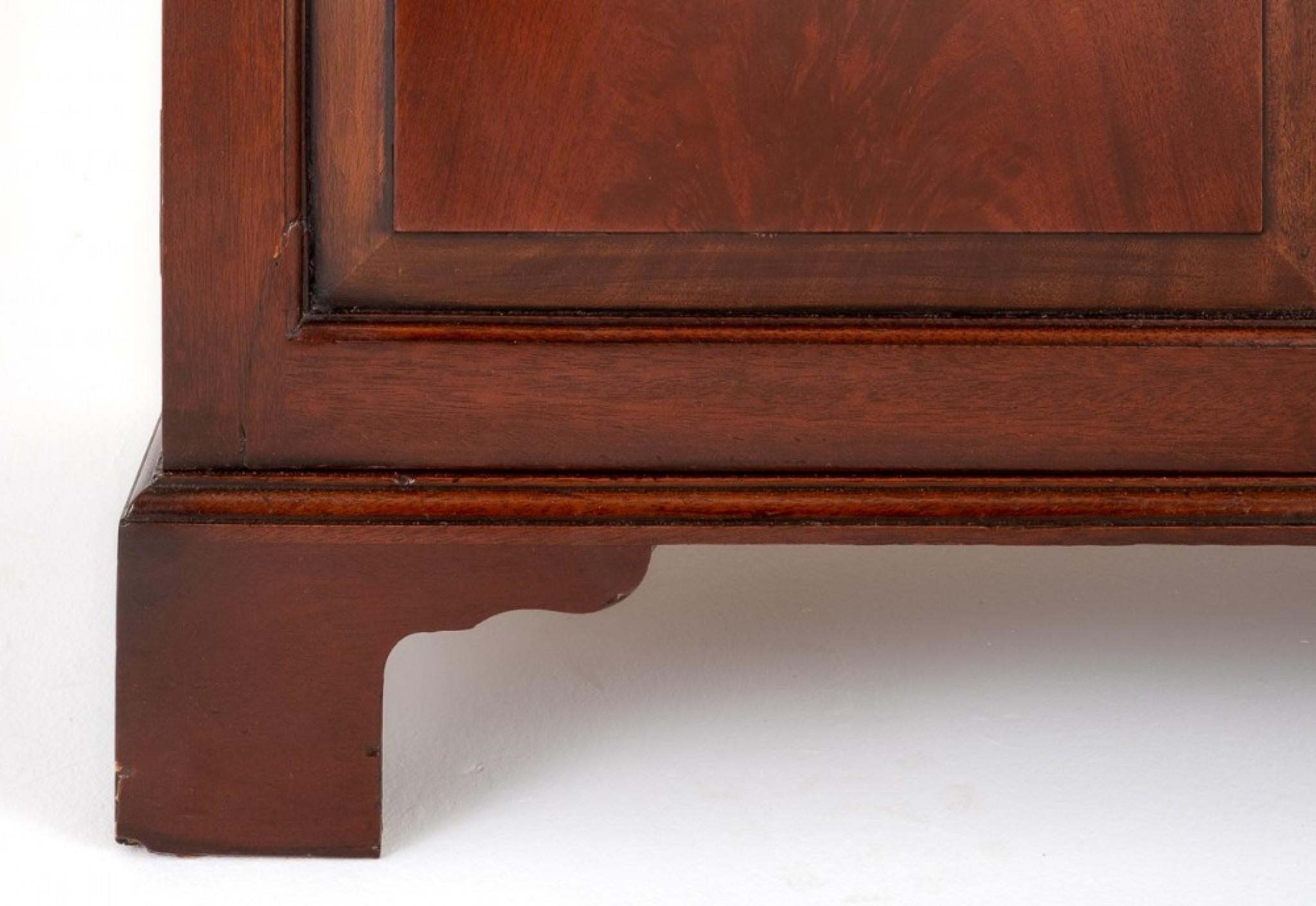 Late 20th Century Period Georgian Side Cabinet Mahogany Antiques