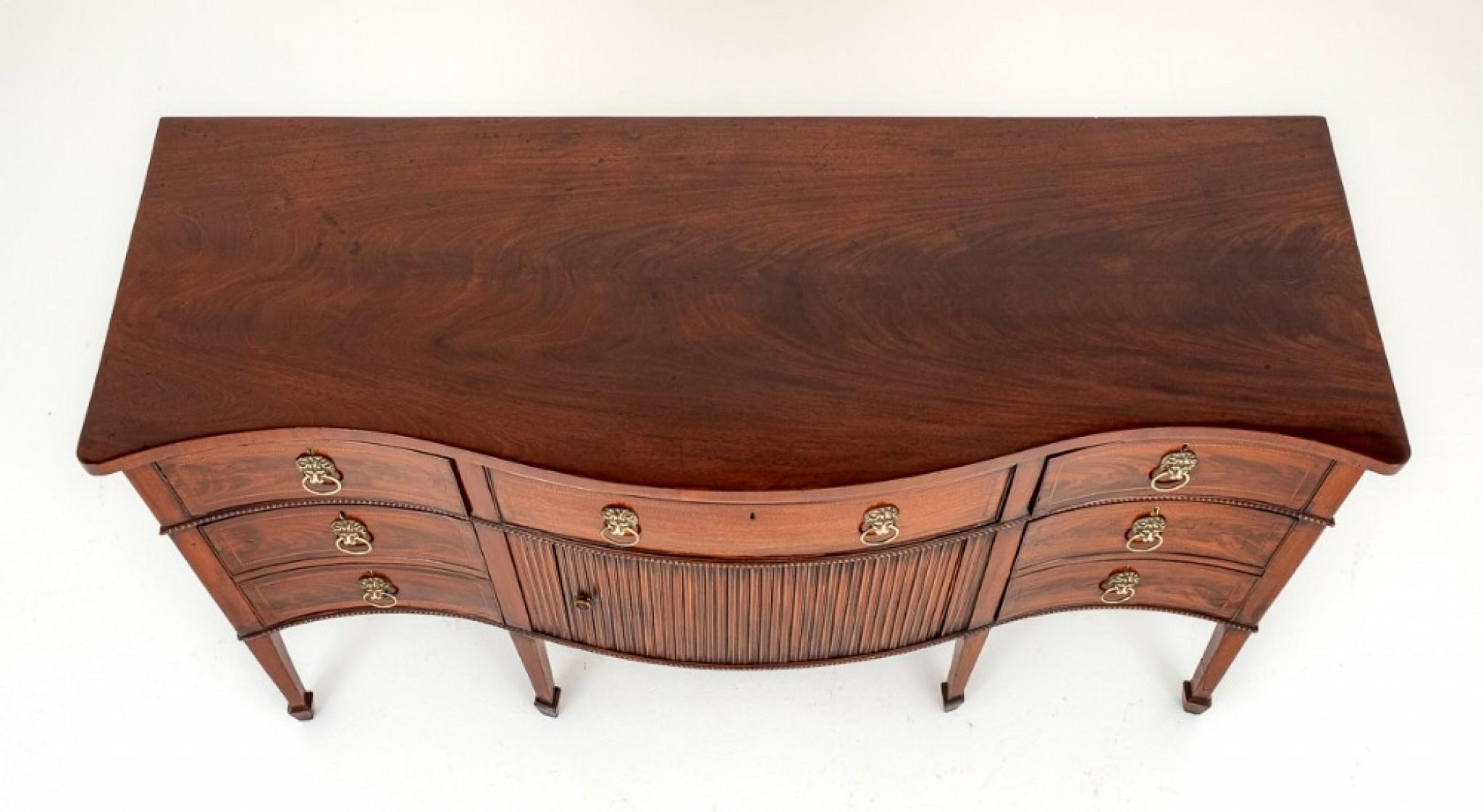 Early 19th Century Period Georgian Sideboard Mahogany Buffet Serpentine 1800 For Sale