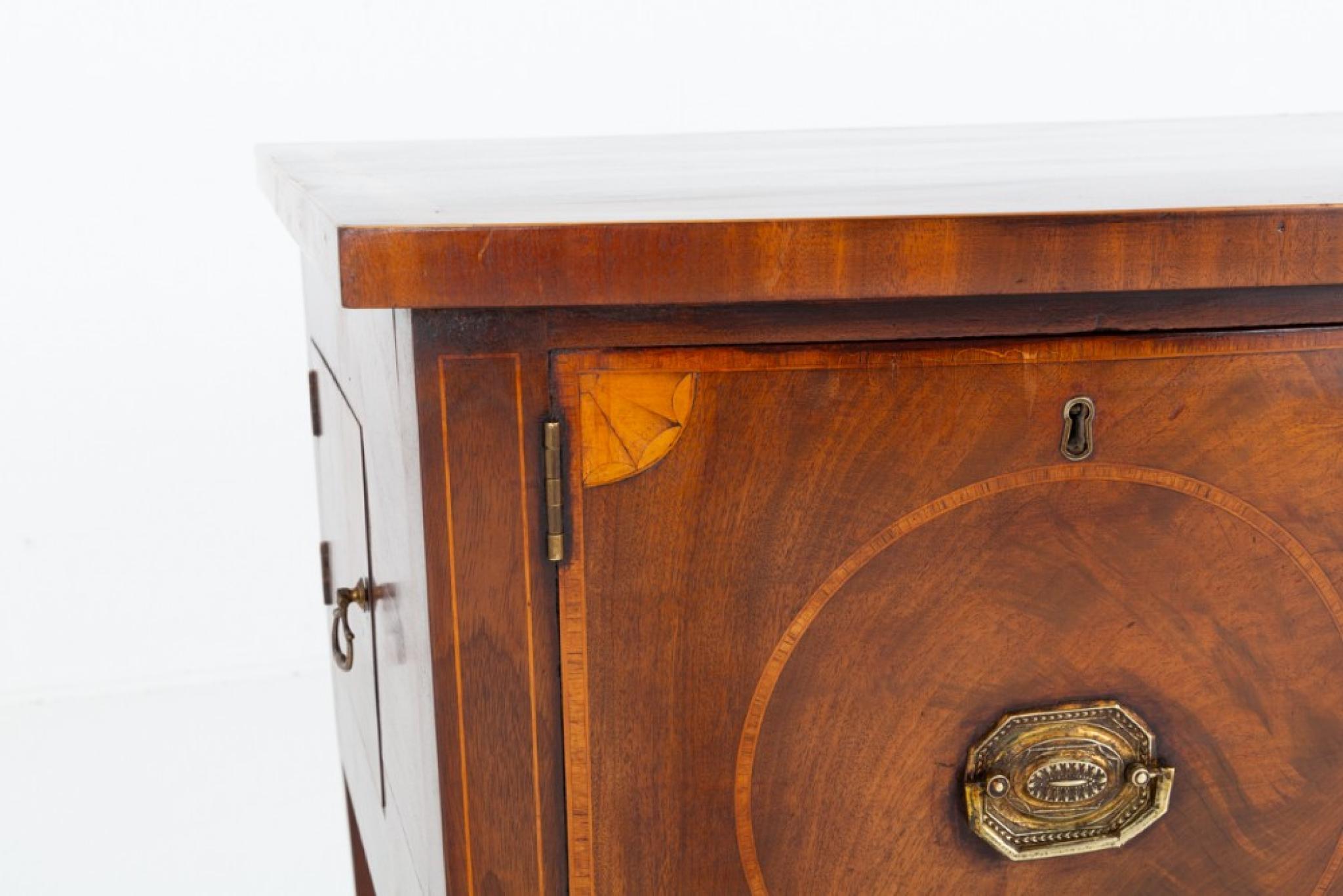 Credenza georgiana d'epoca Server in mogano In condizioni buone in vendita a Potters Bar, GB