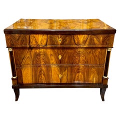 Commode Biedermeier allemande d'époque