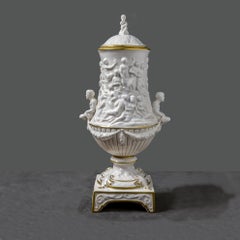 Vaso in ceramica d'epoca italiano firmato Capodimonte