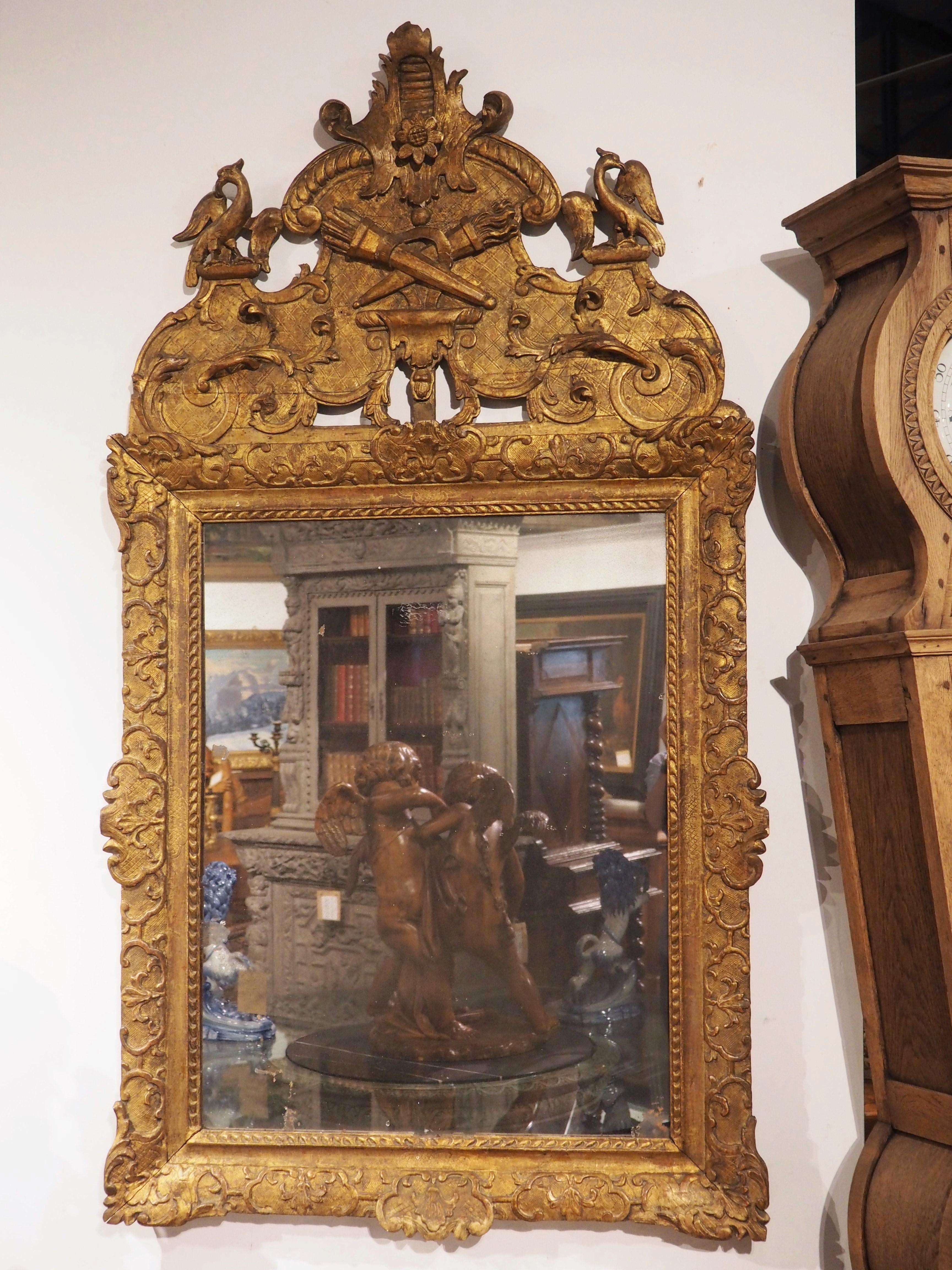 Specchio d'epoca Luigi XIV in legno dorato proveniente dalla Provenza, Francia, circa 1700 in vendita 12