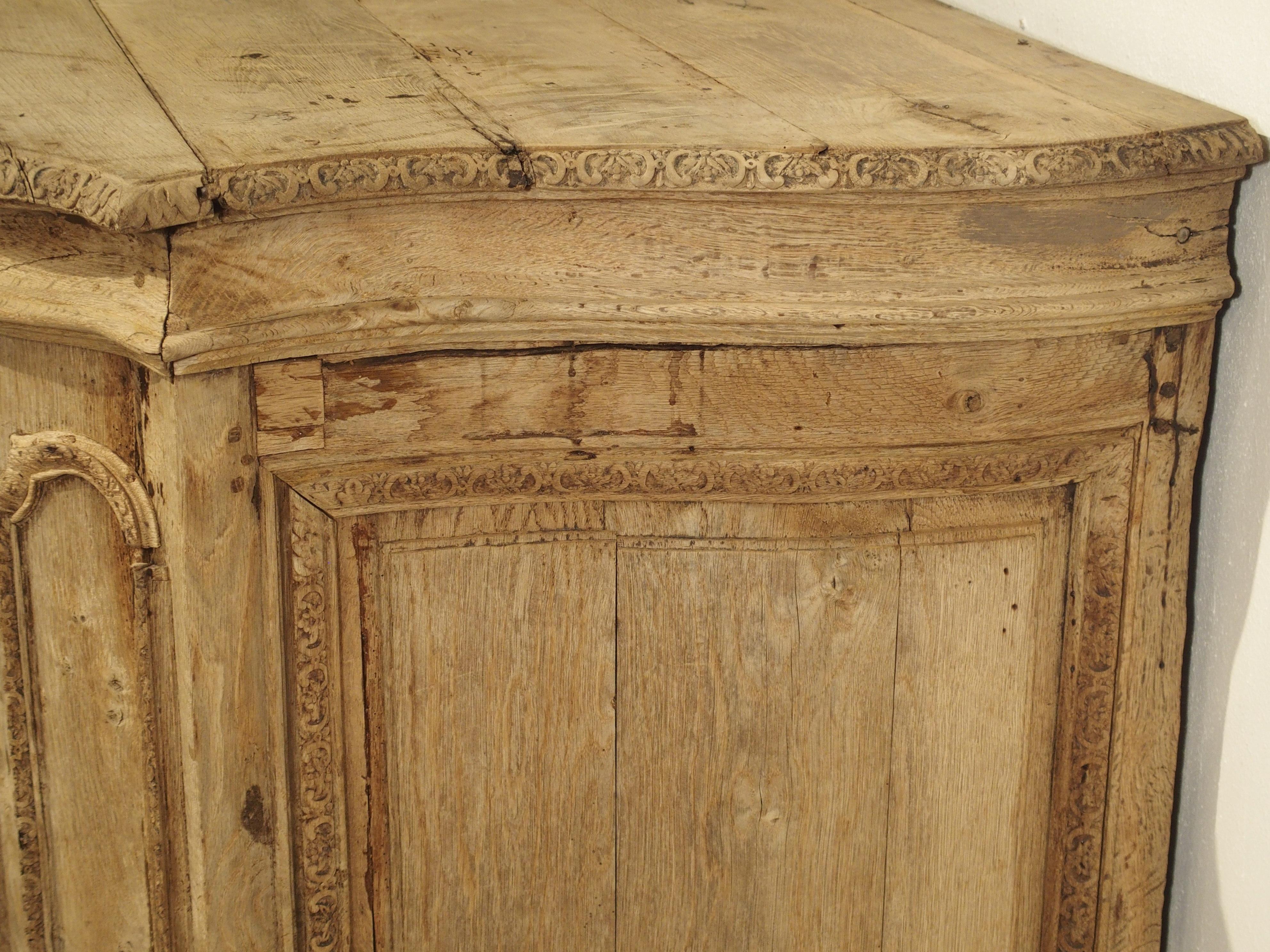 Period Louis XIV Stripped Oak Buffet from France, circa 1700 For Sale 6