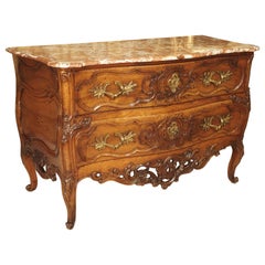 Antique Period Louis XV Walnut Wood Commode ‘Sauteuse’ from Nimes, France, circa 1740