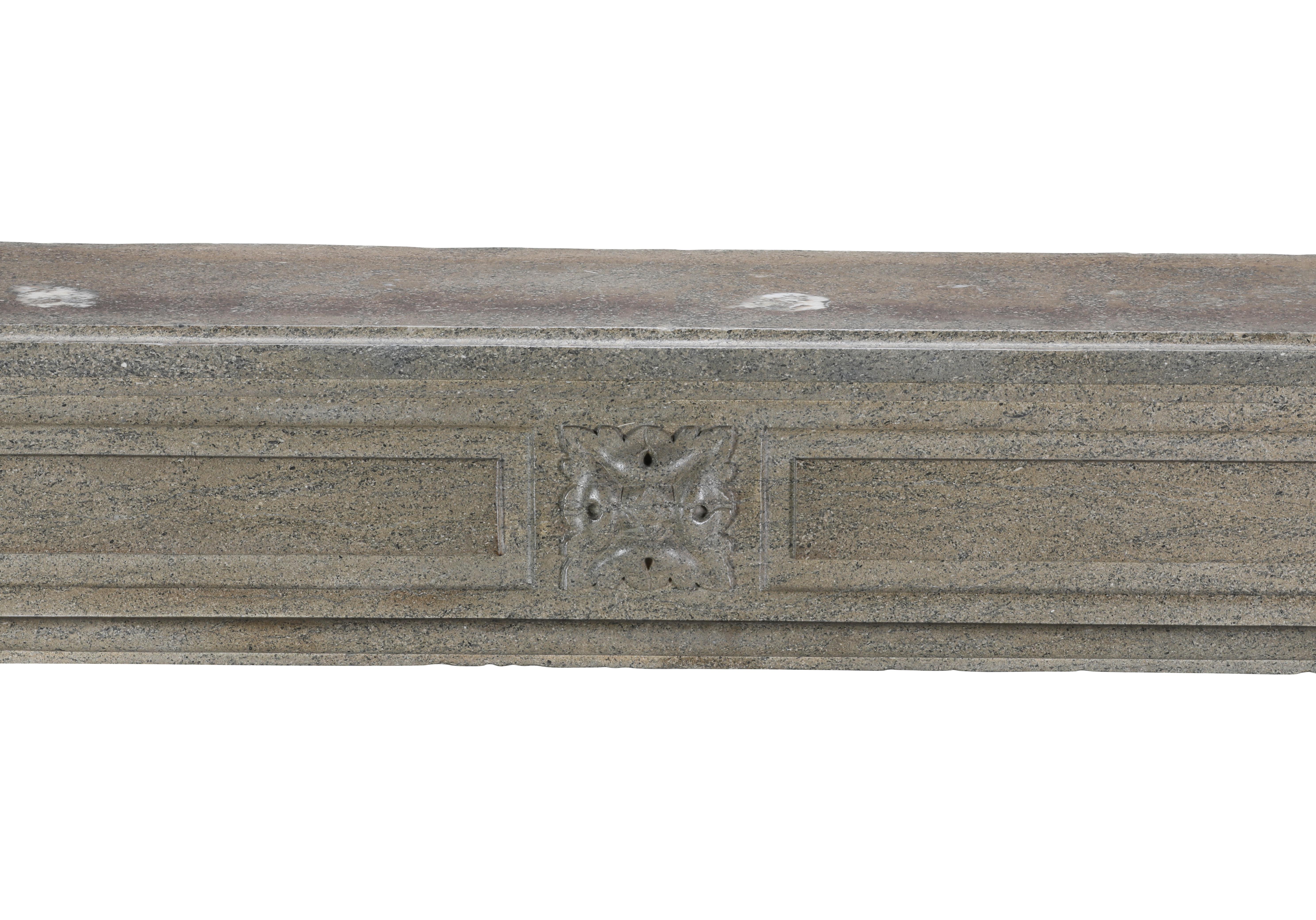 Period Louis XVI Fireplace Surround in Bicolor Hard Stone For Eclectic Design For Sale 6