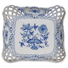 Period Meissen Signed Blue Onion Plate