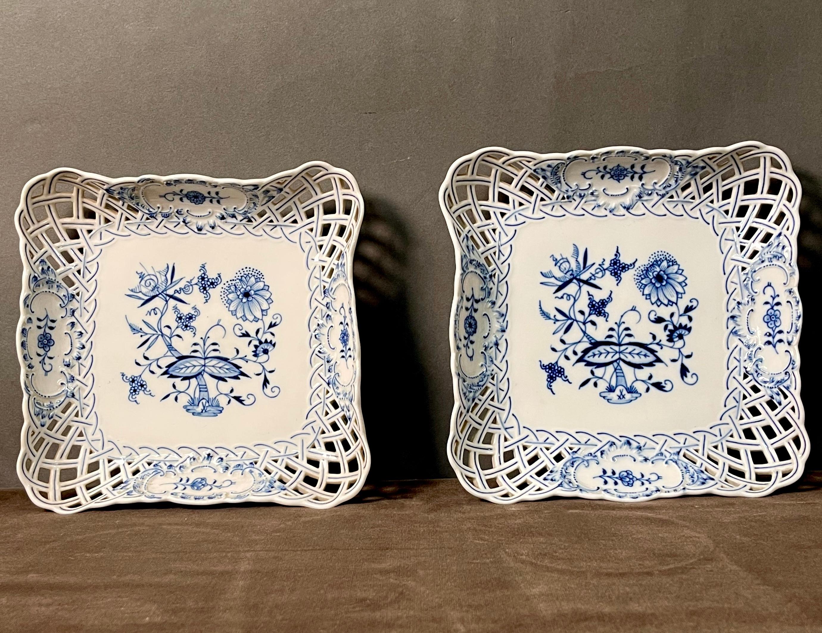 Periode Meissen signiert Blaue Zwiebel Teller im Angebot 1