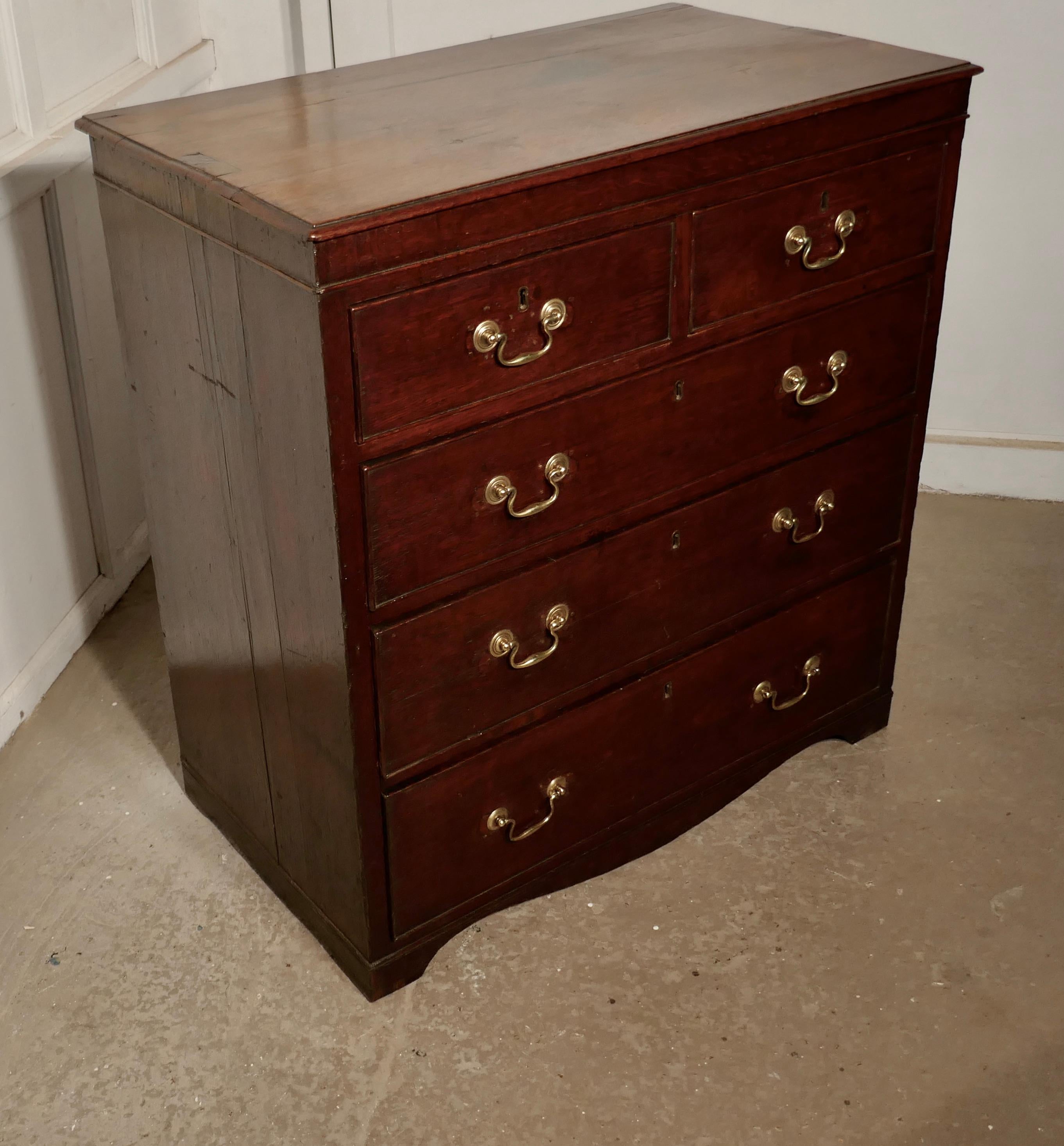Period Oak Chest of Drawers For Sale 5