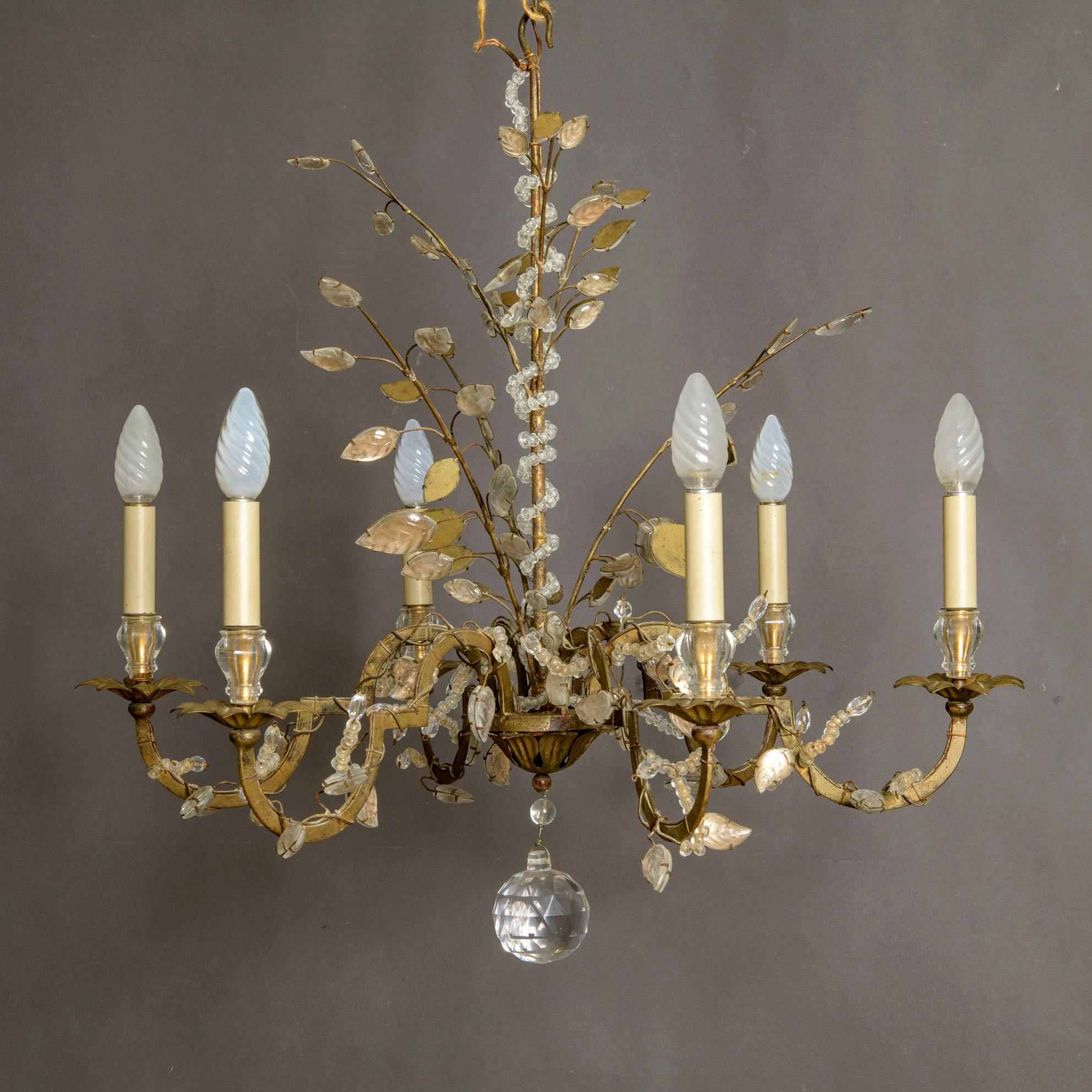 Period Original Baguès French Gilt Bronze Chandelier In Good Condition In Roma, IT