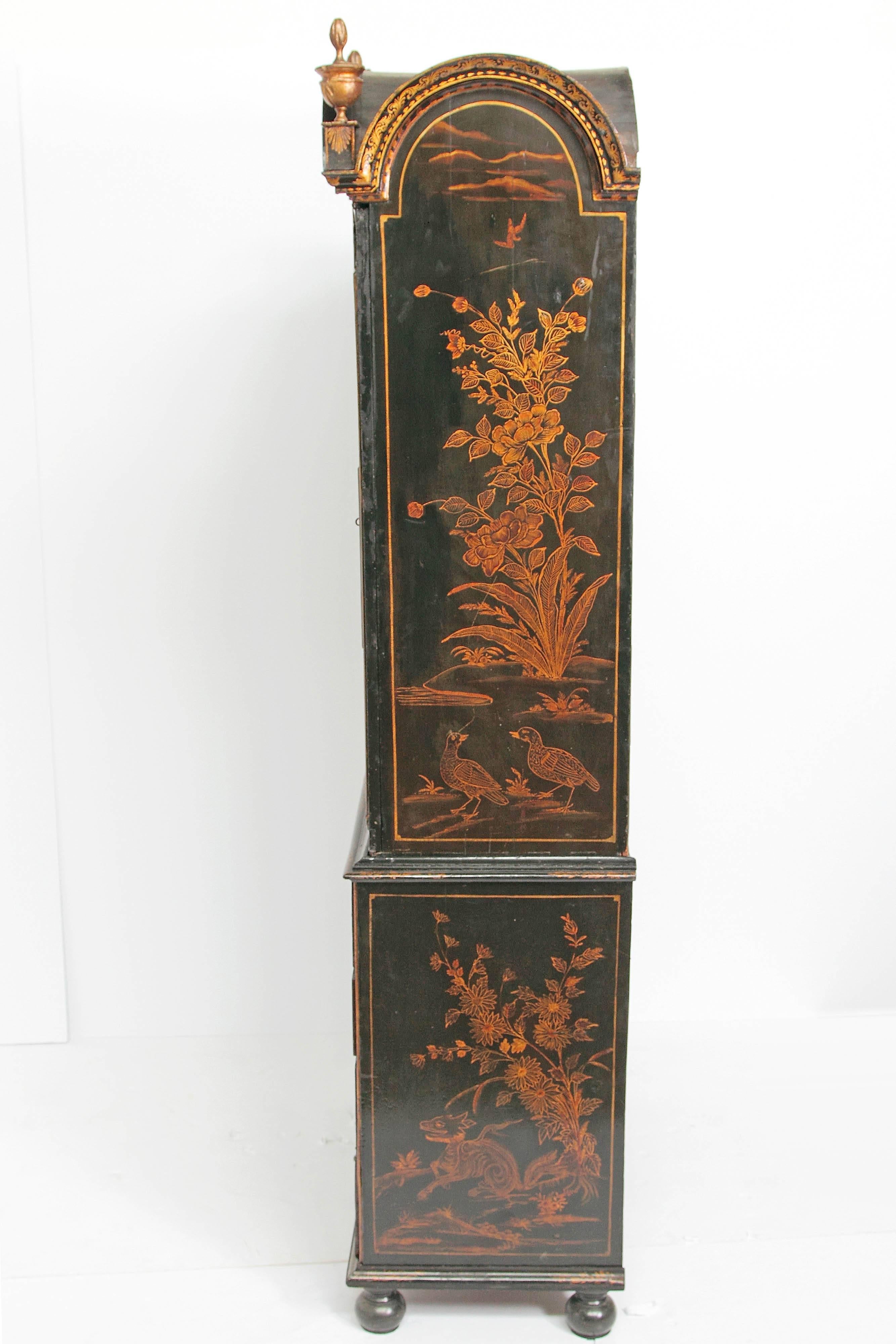 Period Queen Anne Japanned / Chinoiserie Cabinet on Chest 5