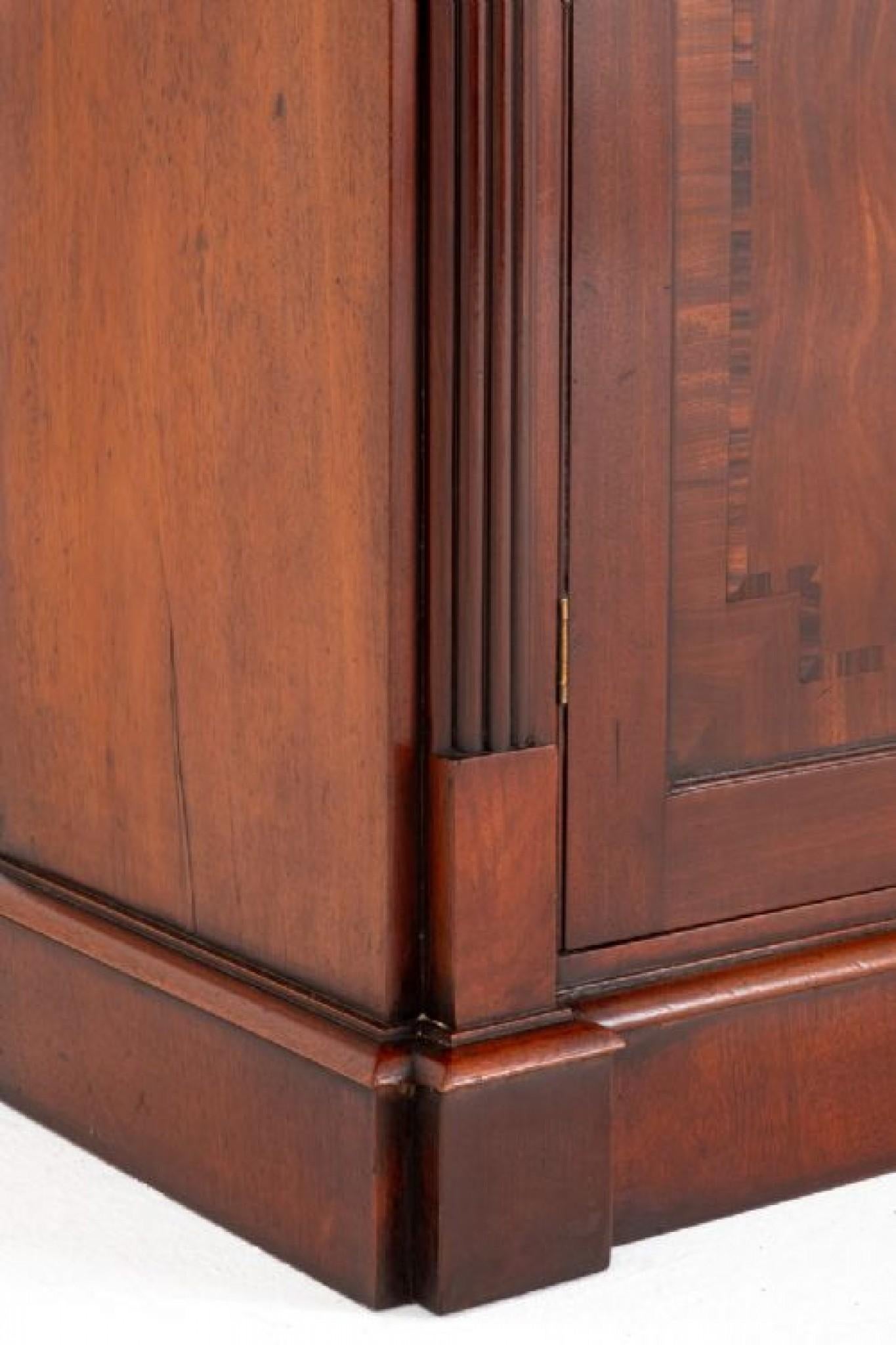 Cassettone d'epoca Regency in mogano in vendita 2
