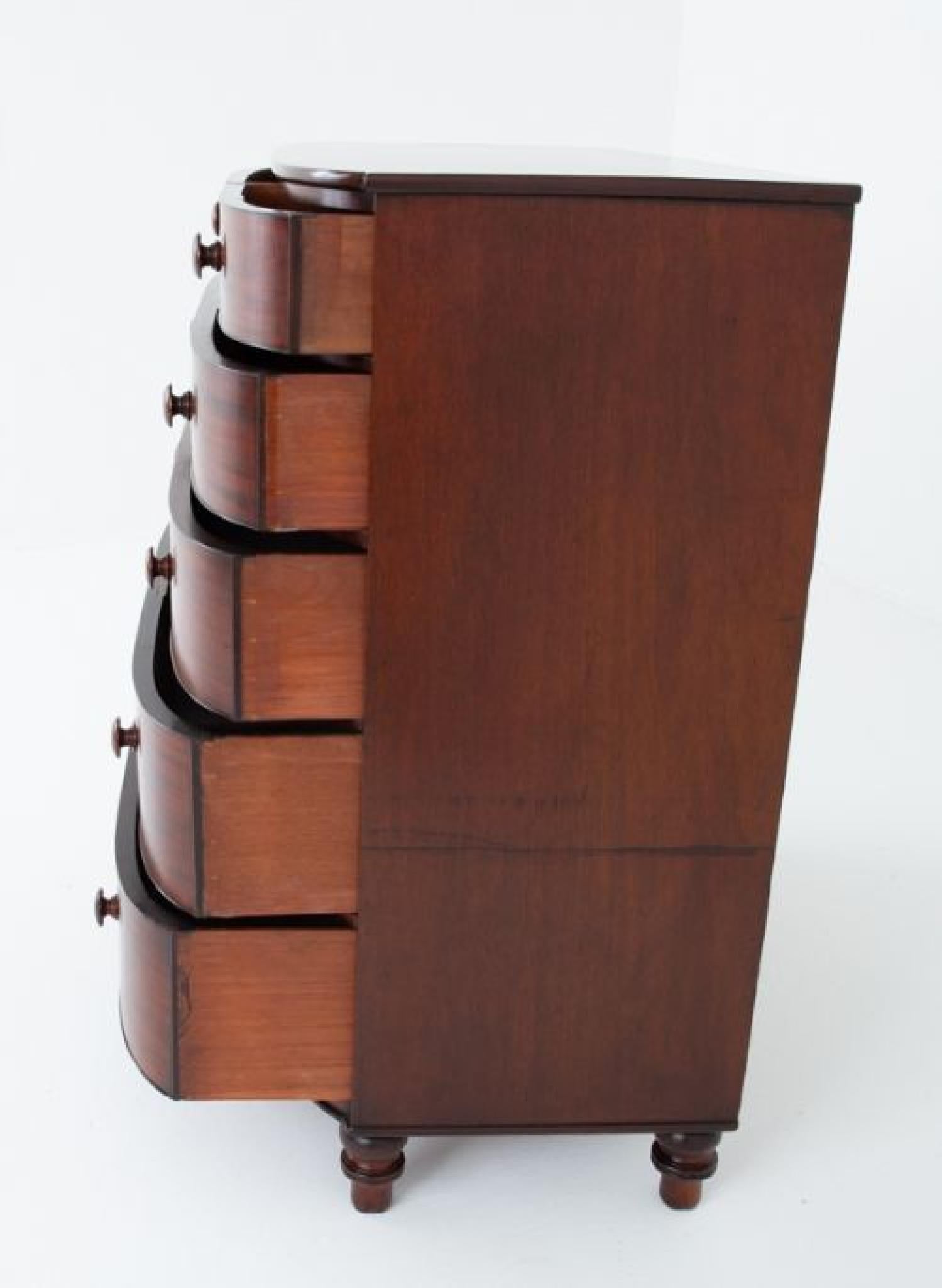Period Regency Chest Drawers D Front Commode Mahogany In Good Condition For Sale In Potters Bar, GB