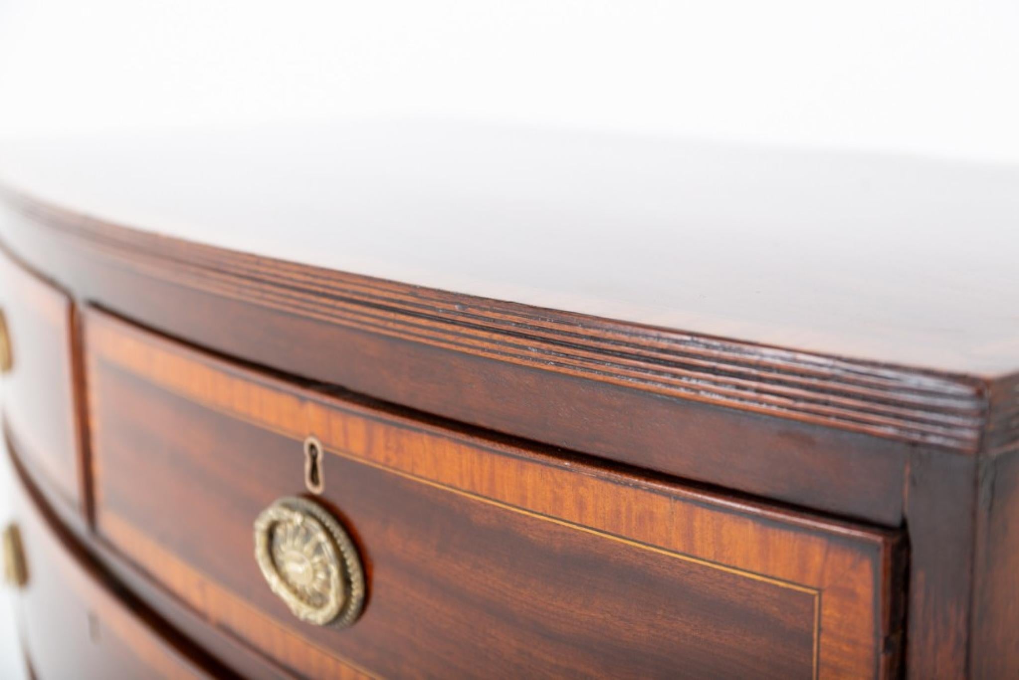 Period Regency Chest of Drawers Mahogany Bow Front 1830 For Sale 2