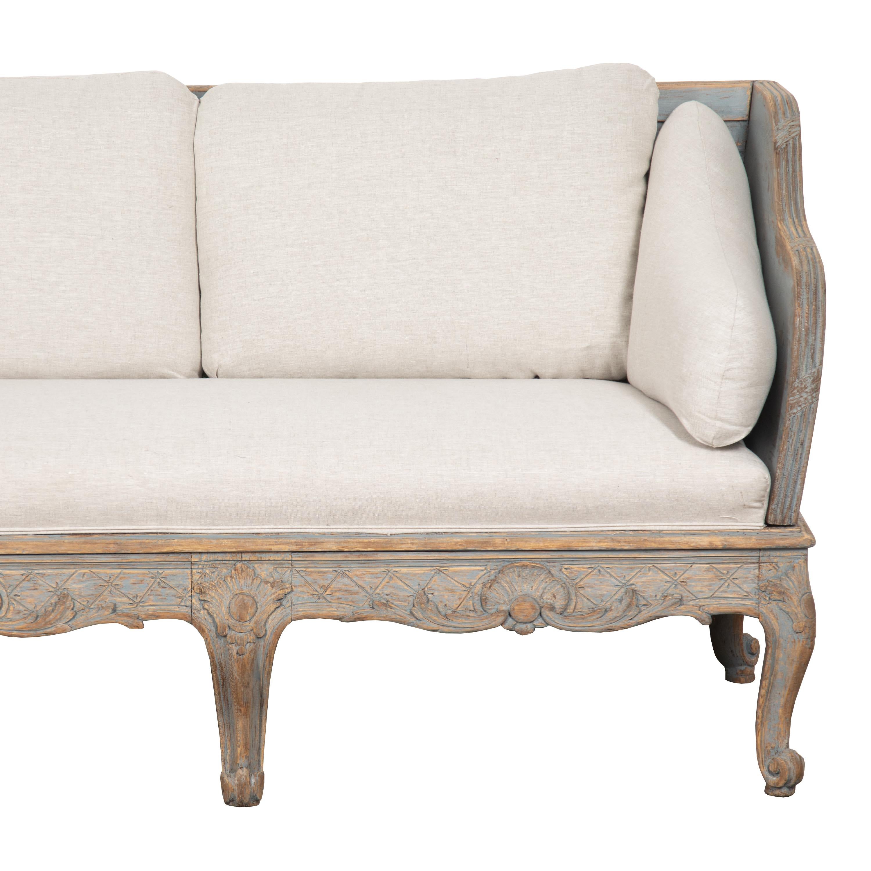 Period Rococo Sofa from Stockholm For Sale 2