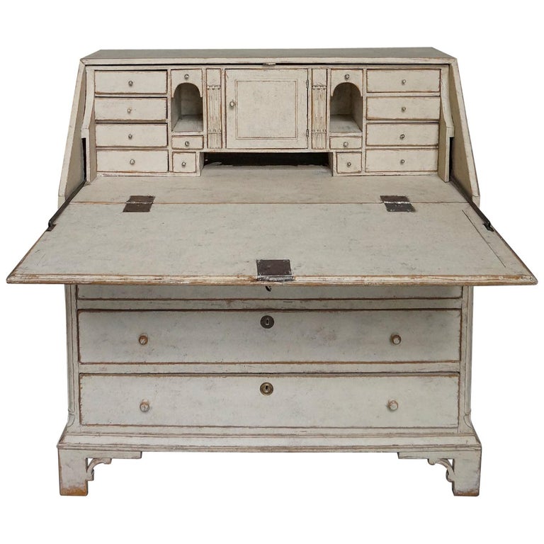 Period Swedish Writing Desk Im Angebot Bei 1stdibs