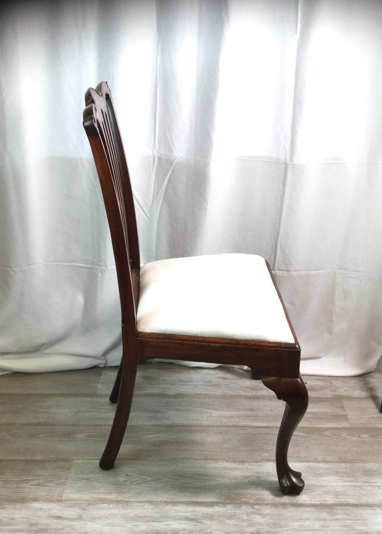 Period Tri Foot Mahogany Philadelphia Side Chair For Sale at 1stDibs
