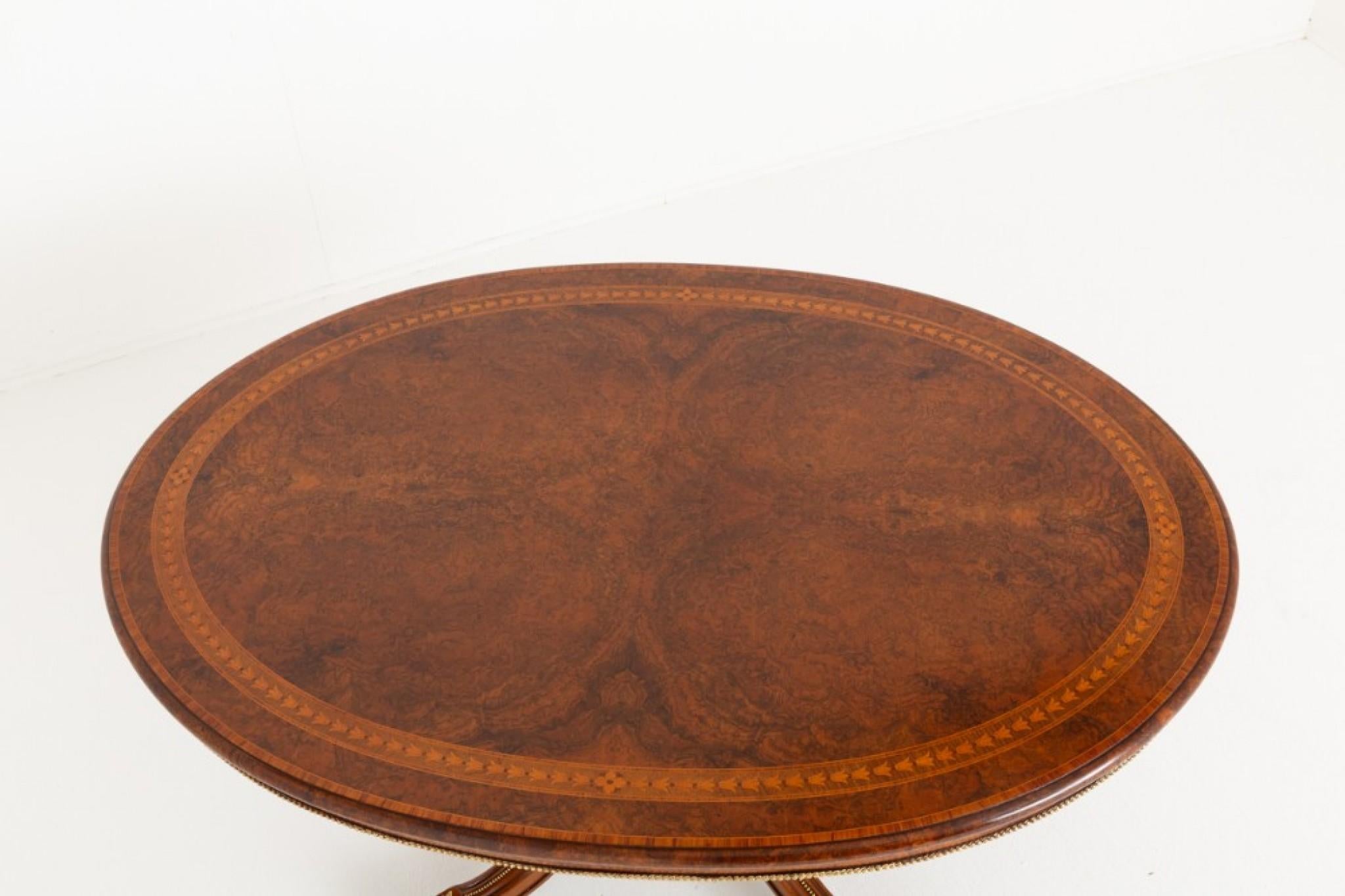 Period Victorian Centre Table Walnut 1860 For Sale 7