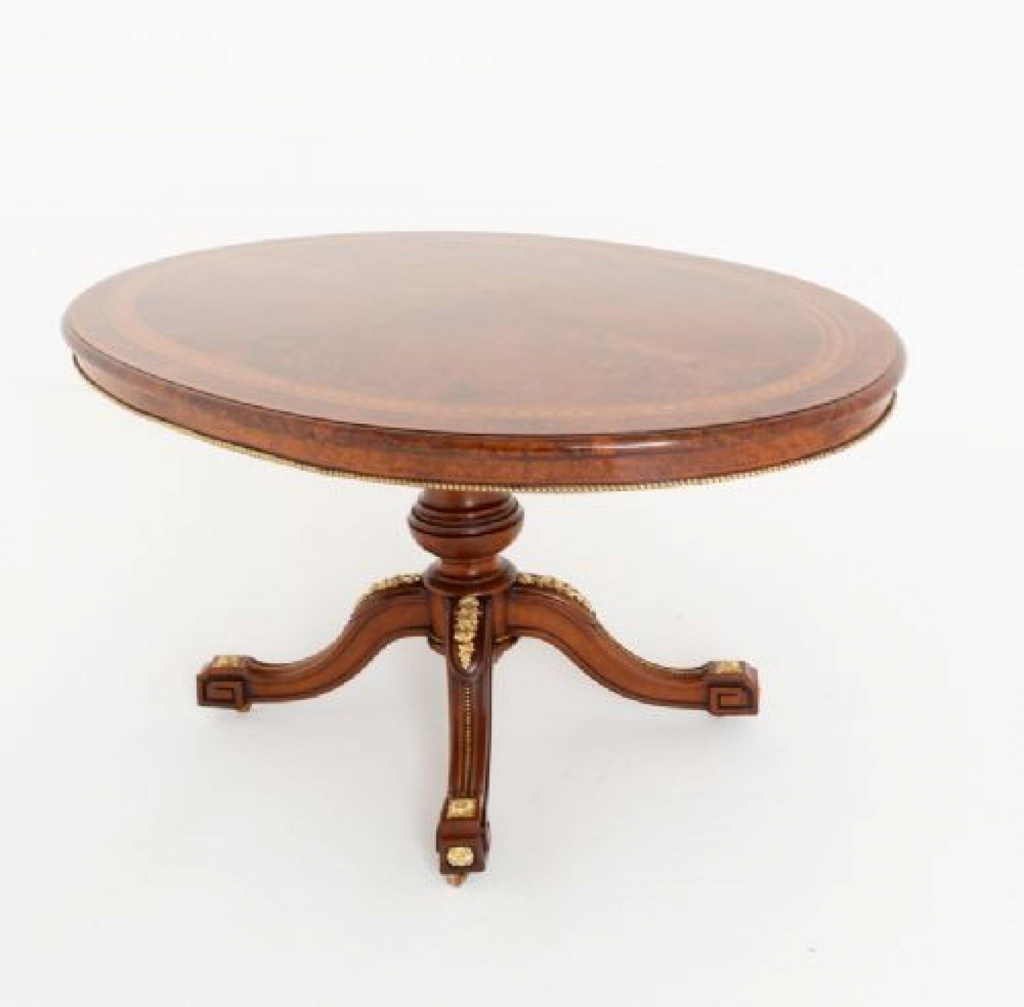 Period Victorian Centre Table Walnut 1860 For Sale 5