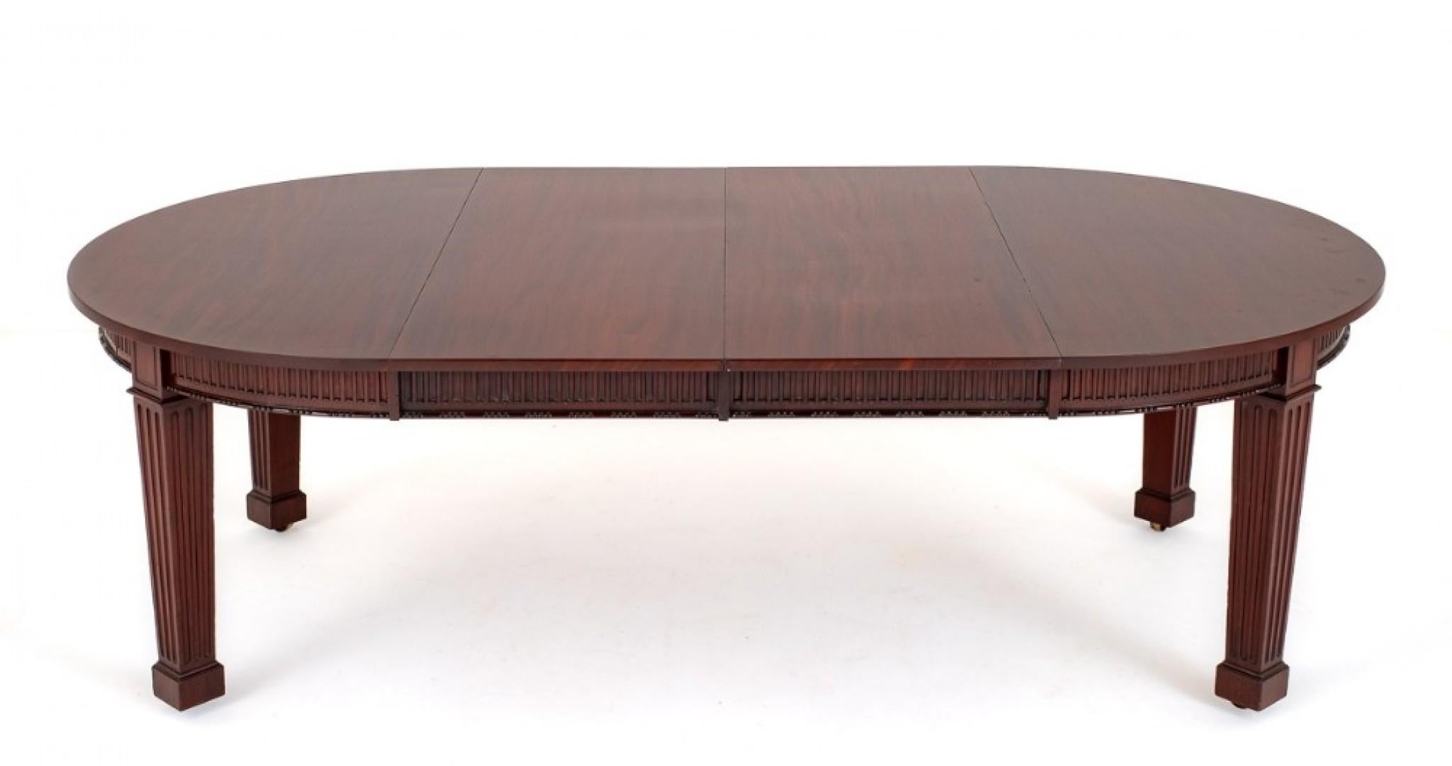 Period Victorian Dining Table Extending Mahogany 2 Leaf For Sale 1