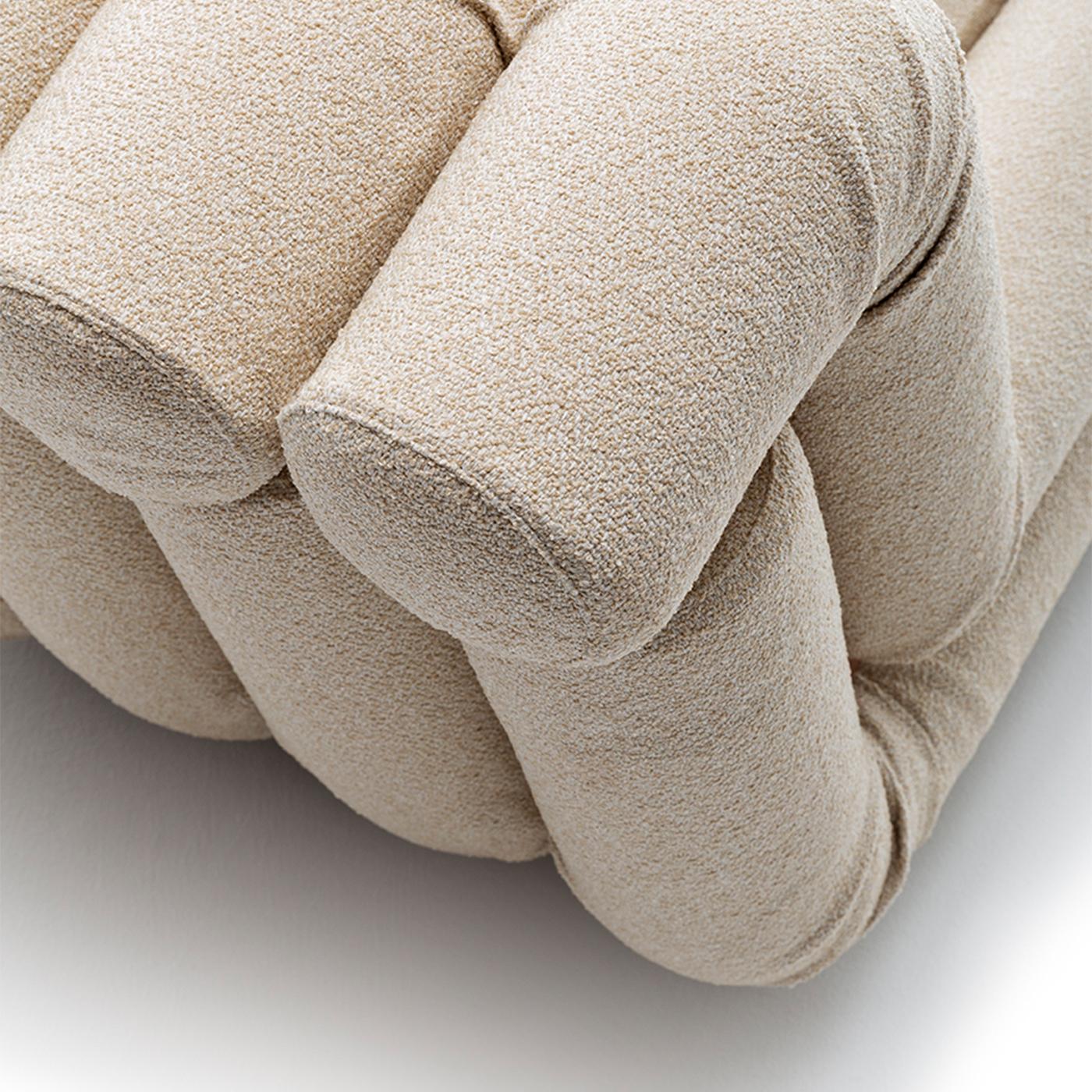 Tessile Divano in tessuto beige scanalato Periscopio di Studiopepe in vendita