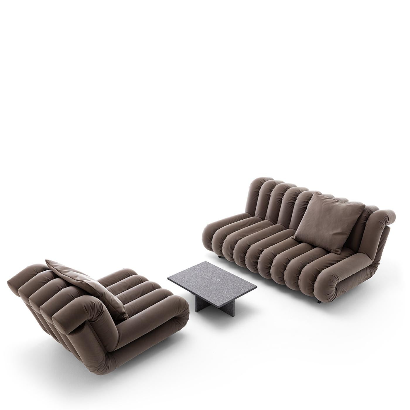 Periscopio Loungesessel aus geriffeltem grauem Nubuck-Leder von Studiopepe im Zustand „Neu“ im Angebot in Milan, IT
