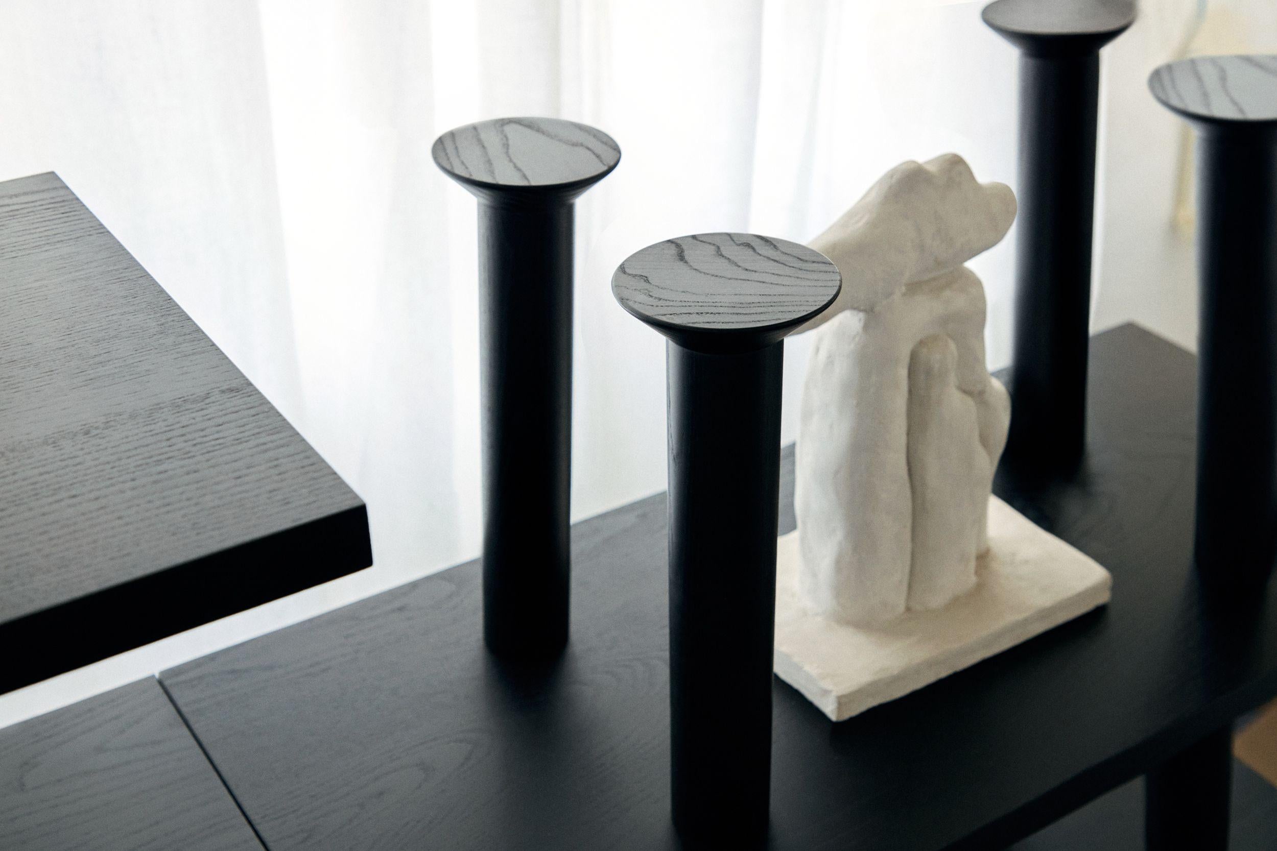 Mid-Century Modern Etagère en bois noir Peristylo par Oscar Tusquets pour Bd Barcelona en vente