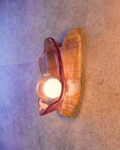 Perla, applique murale en résine cristalline et onyx, design contemporain