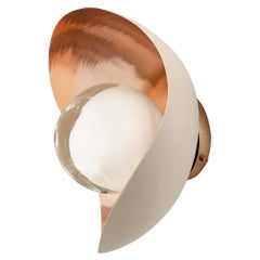 Applique Perla de Gaspare Asaro-Polished cuivre et finition blanc sable
