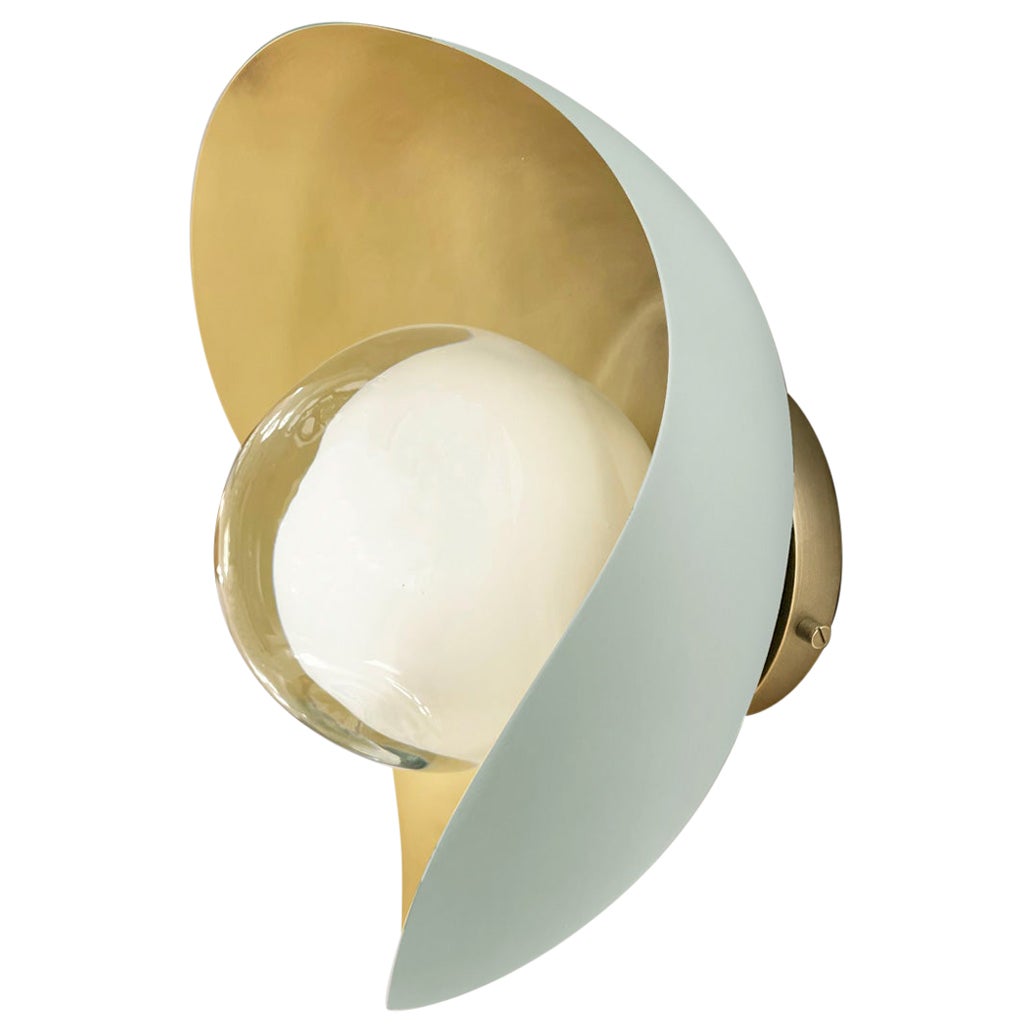 Perla-Wandleuchte von Gaspare Asaro-Satin aus Messing/Acqua-Finish