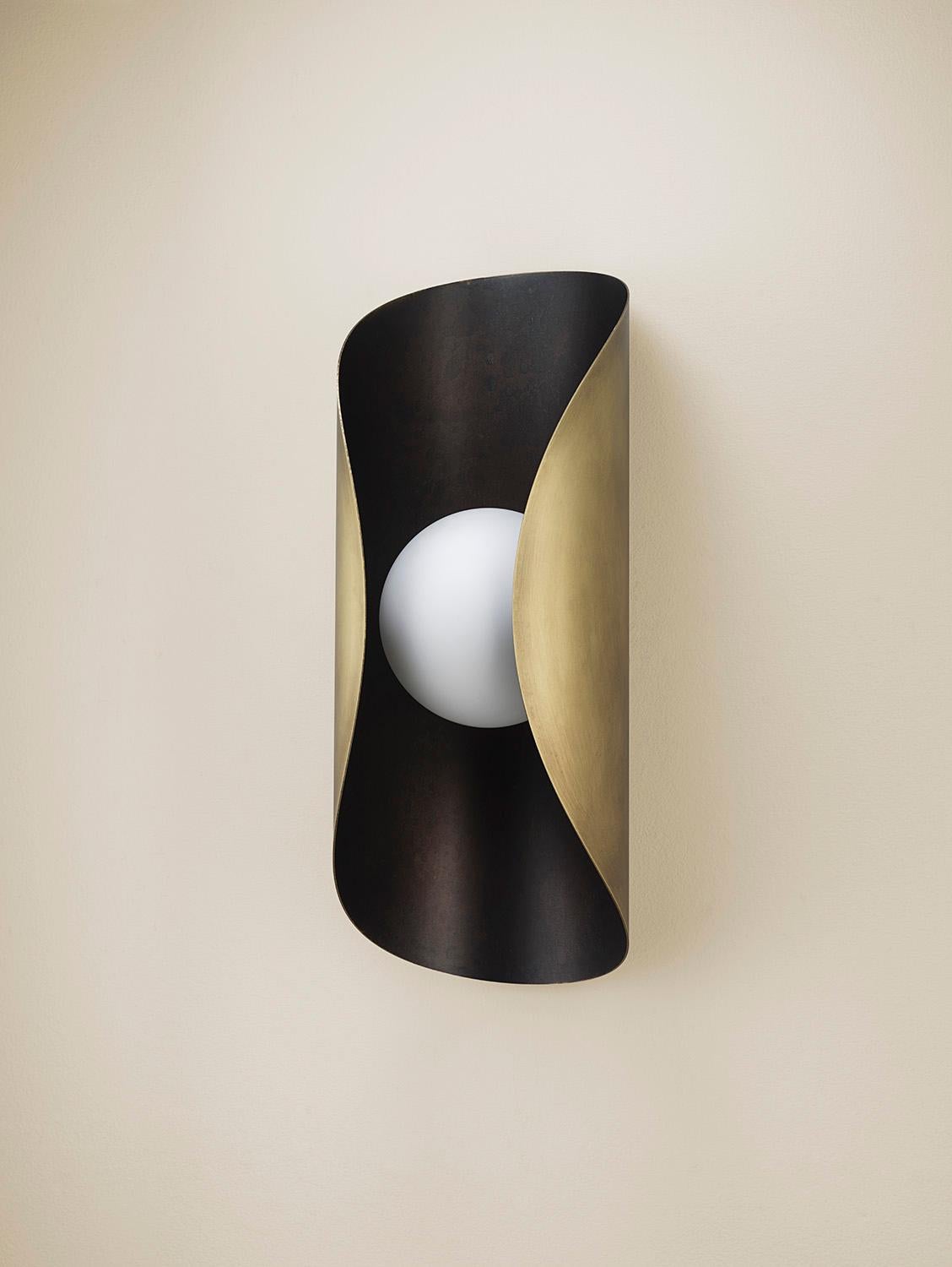 Modern Perla Wall Sconce in Dark Bronze, Brass and Glass by Blueprint Lighting For Sale