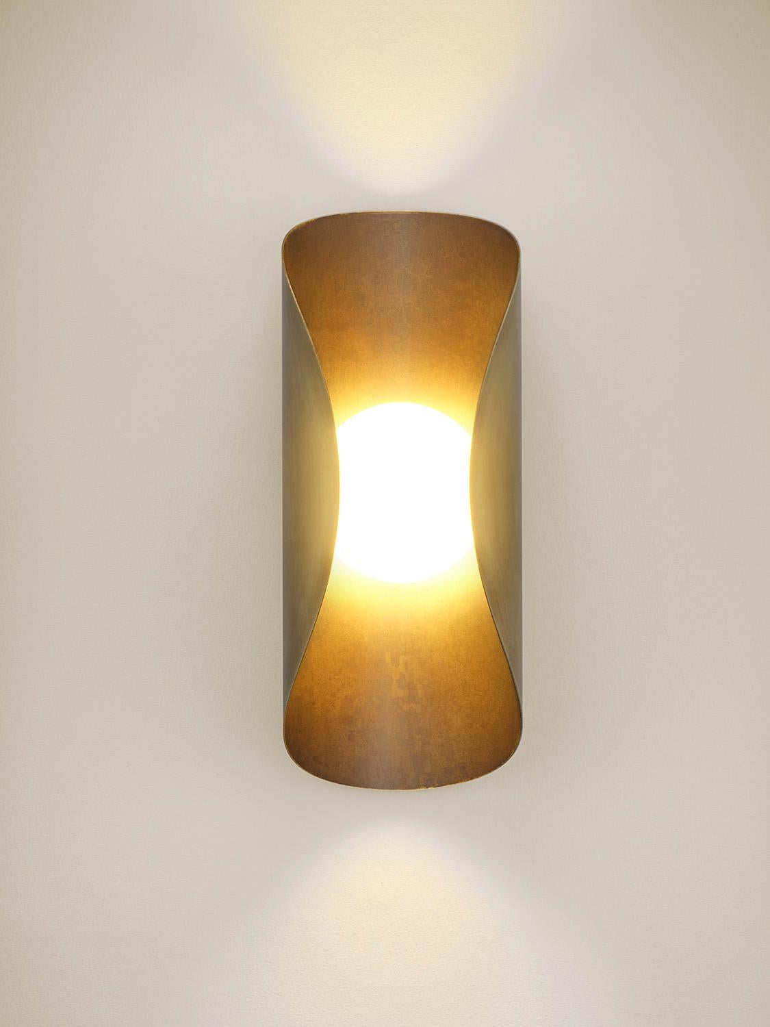 Perla Wall Sconce in Dark Bronze, Brass and Glass by Blueprint Lighting For Sale 2